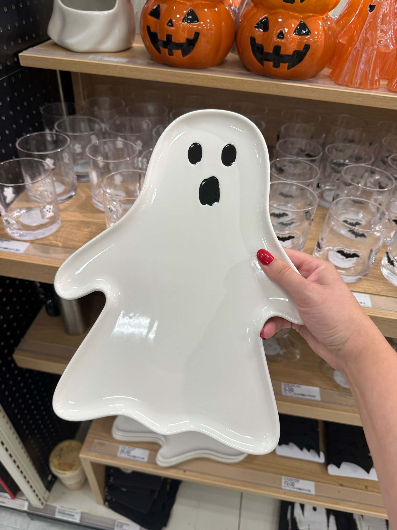 Ghost serving tray

Halloween decor Halloween home decor spooky decor Target finds Target home Halloween party

#LTKSeasonal #LTKmomlife #LTKHome