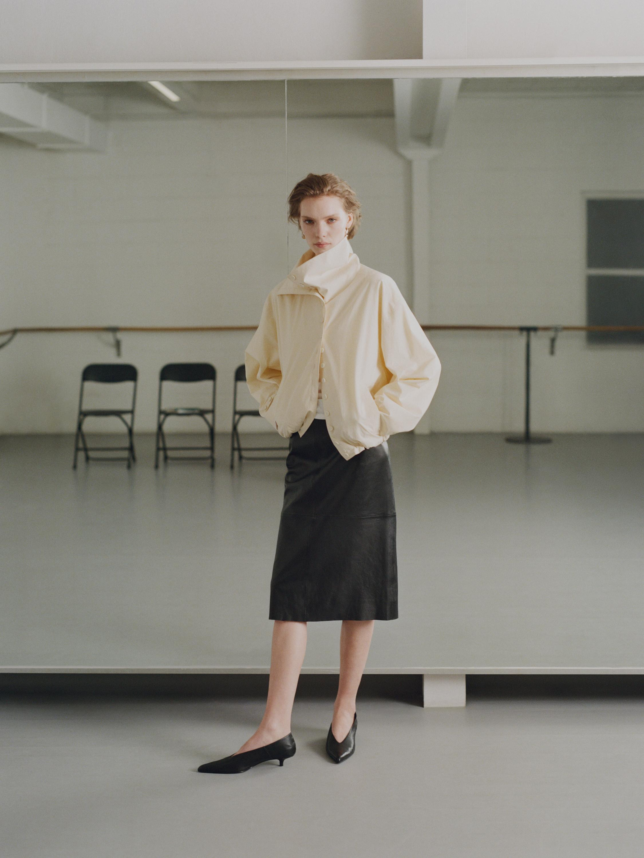 Cotton jacket with button details | Massimo Dutti US