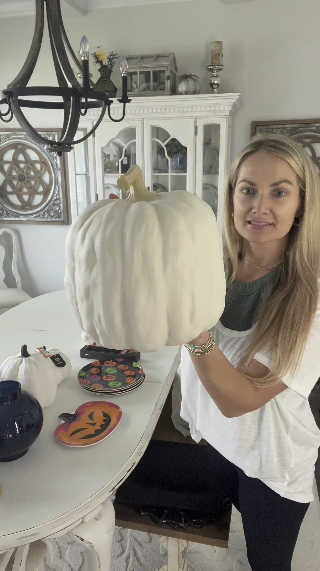 Literally the best faux pumpkins I’ve had, and I’m pretty picky about them. 



#LTKHome #LTKFindsUnder50 #LTKSeasonal