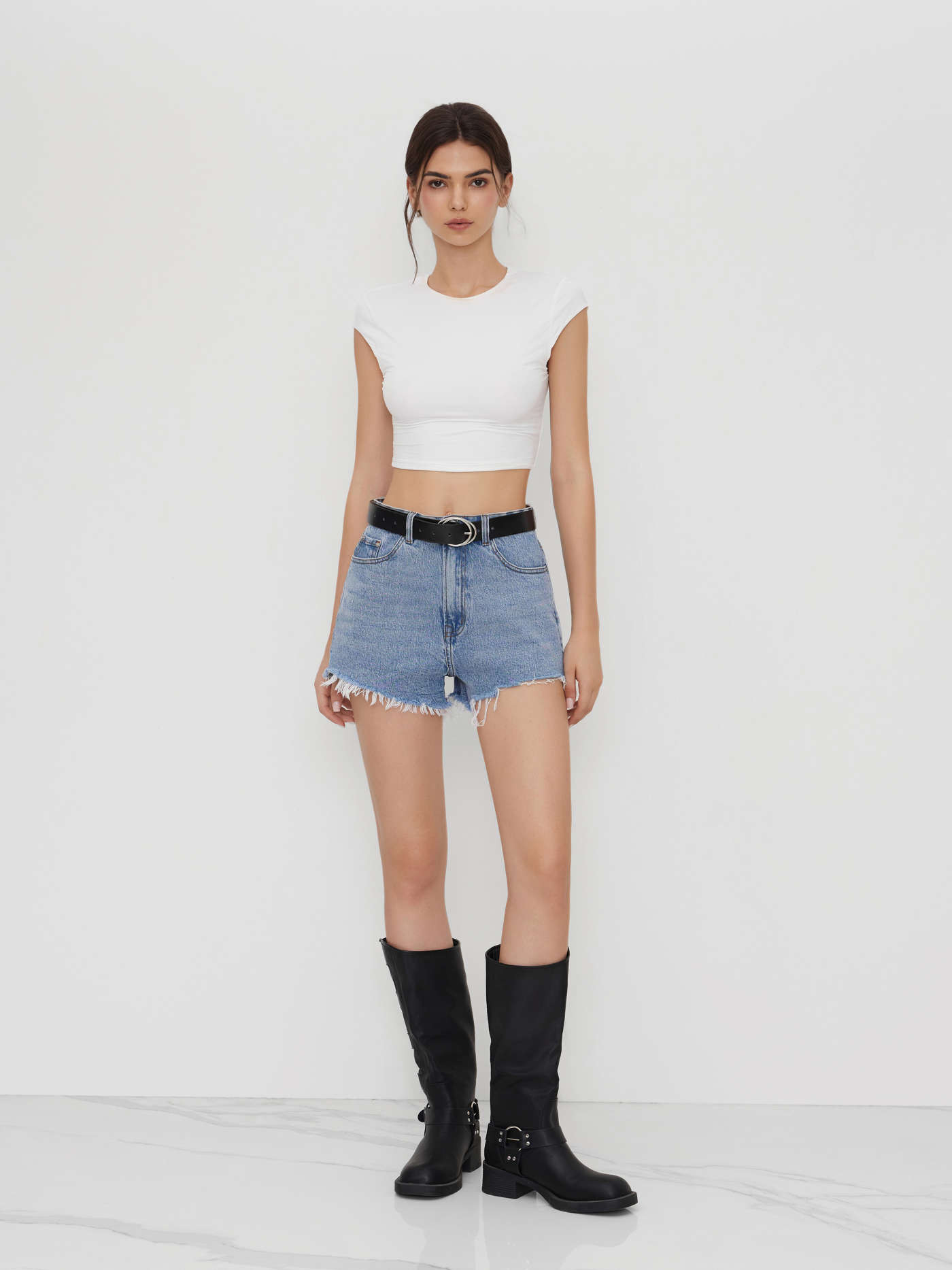 denim denim shorts Denim Stretch Denim Mid Rise Raw Hem Shorts For Date | Cider