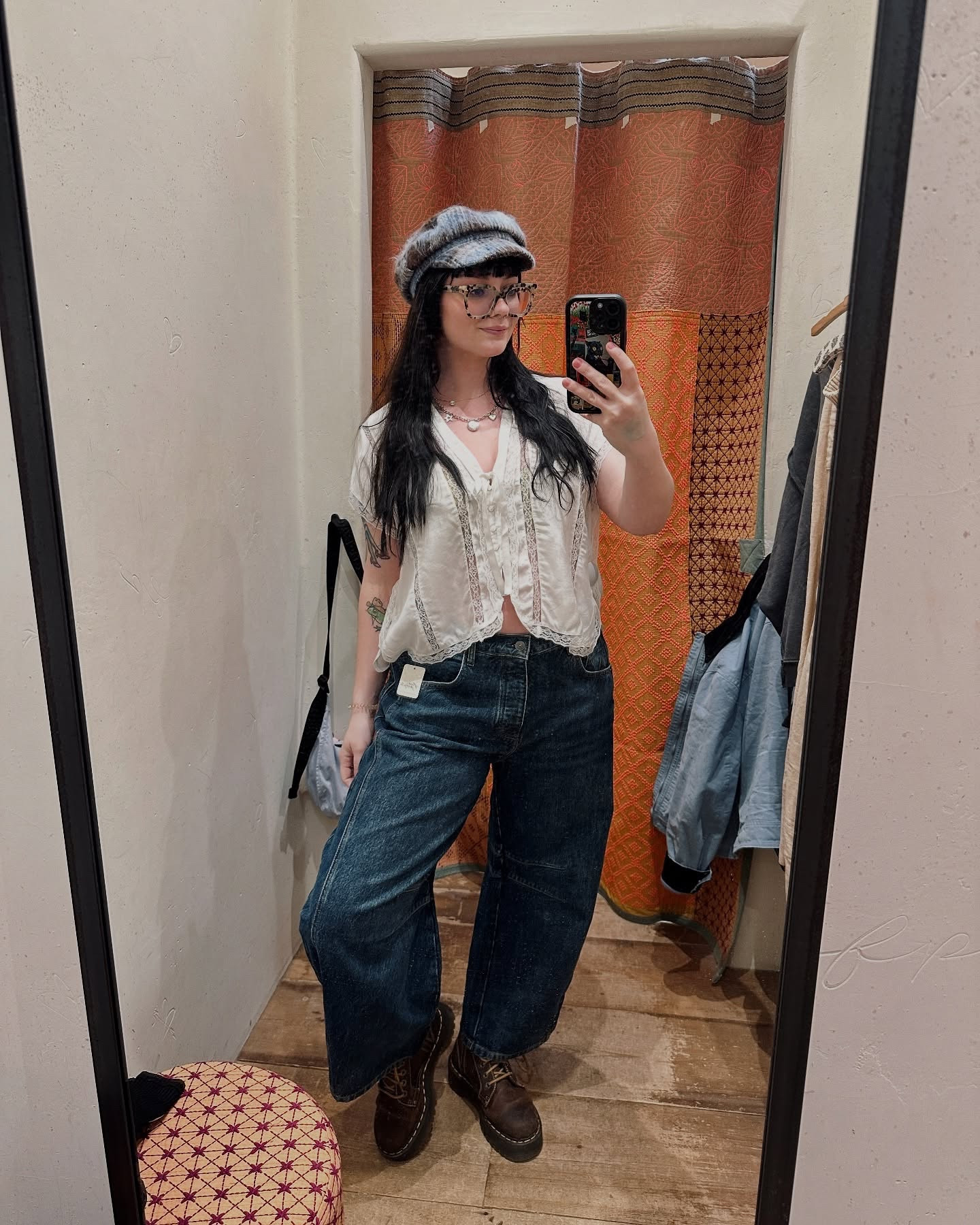 Shopping day at @freepeople 🤍
Let me know what I should go back for 🤦🏻‍♀️
•

•

•

#freepeoplestyle #styleinspo #outfitideas #outfitinspo #fashionblogger #grungevibes #indiestyle #grungeaesthetictumblr #tumblr #tumblraesthetic #instadaily #freepeopleclothing