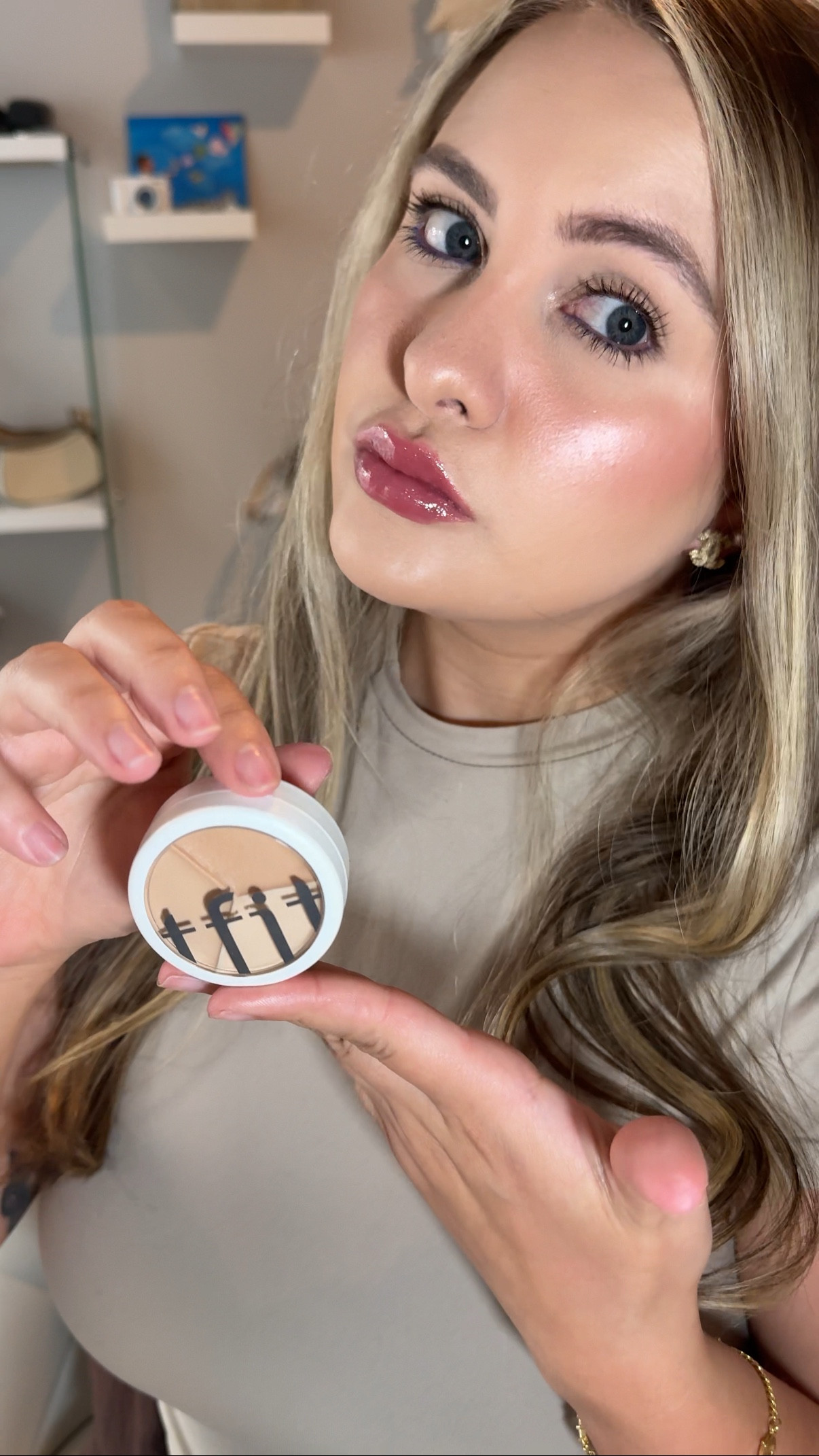 The Ultimate Coverage!! 3 In 1 Concelear !!! I understand why it's viral
@tfit.global @amazonbeauty #creatorsearchinsights #tfit #fitgb #tfitconcealer #makeupreview #gifted #amazonbeauty #amazonbeautyfinds #kbeauty #kbeautymakeup #beautyreels #BeautyReview #manny #viralmakeupproducts #mannymua #koreanbeuty #viralamazonproducts

#LTKBeauty