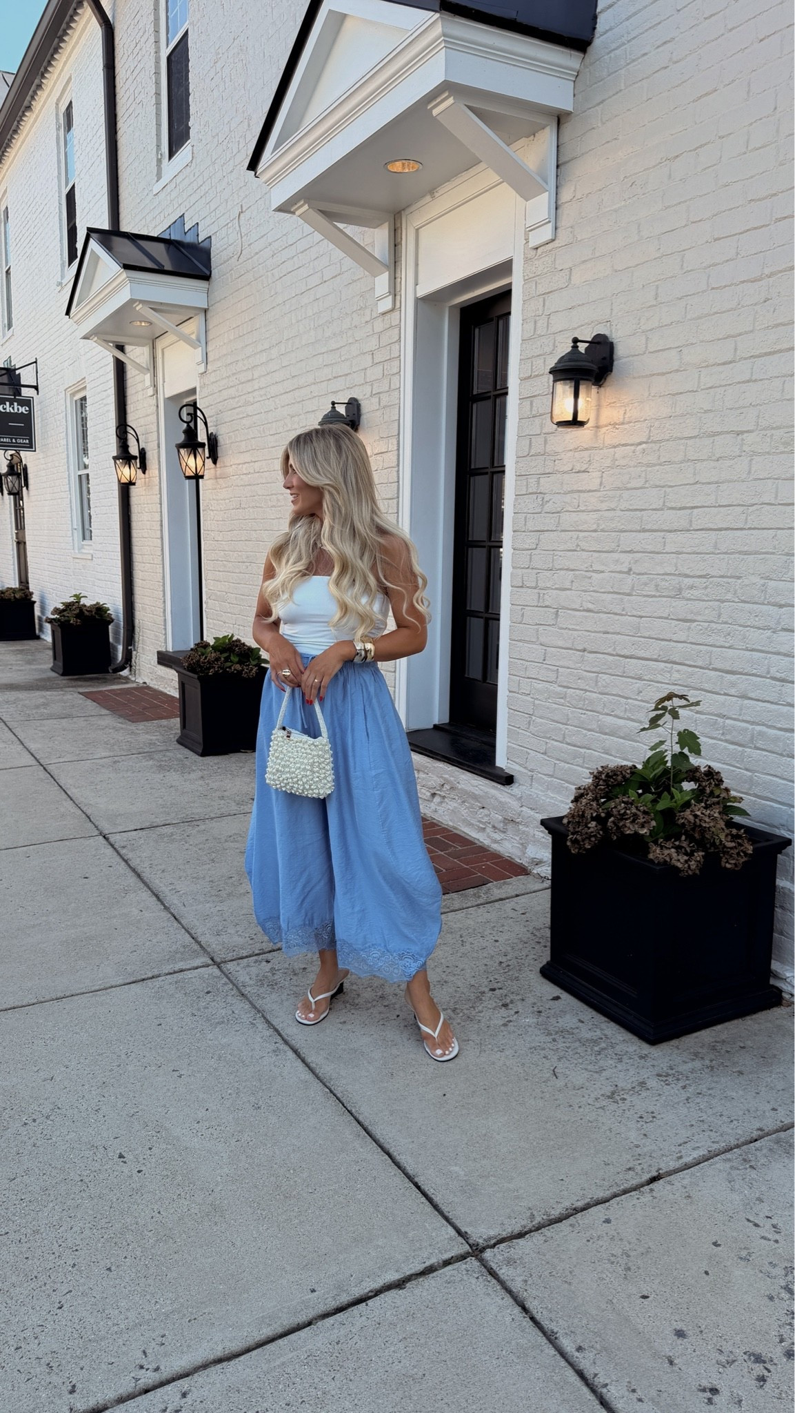 Cute and comfy flowy satin pants! Lovve the fit of these so much!

#LTKSeasonal #LTKootd