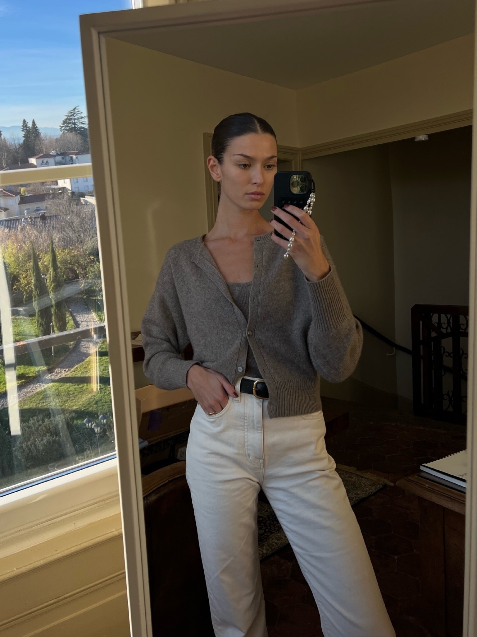Cosy outfit, Almada esme cardigan, grey cardigan, cashmere, winter outfit, Madewell jeans, neutral outfit, neutral tones, white jeans 

#LTKstyletip #LTKSeasonal #LTKeurope
