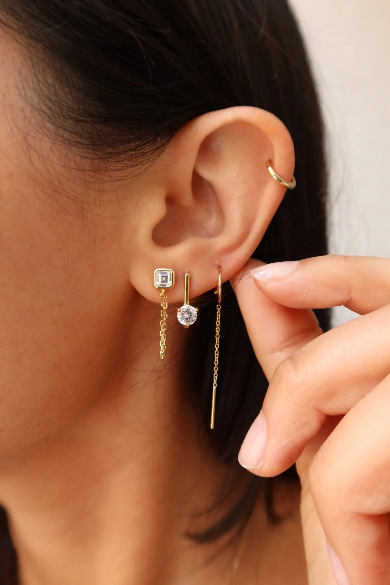 greta bezel asscher cz chain studs

                      -

                      $58 | Cupcakes and Cashmere LLC