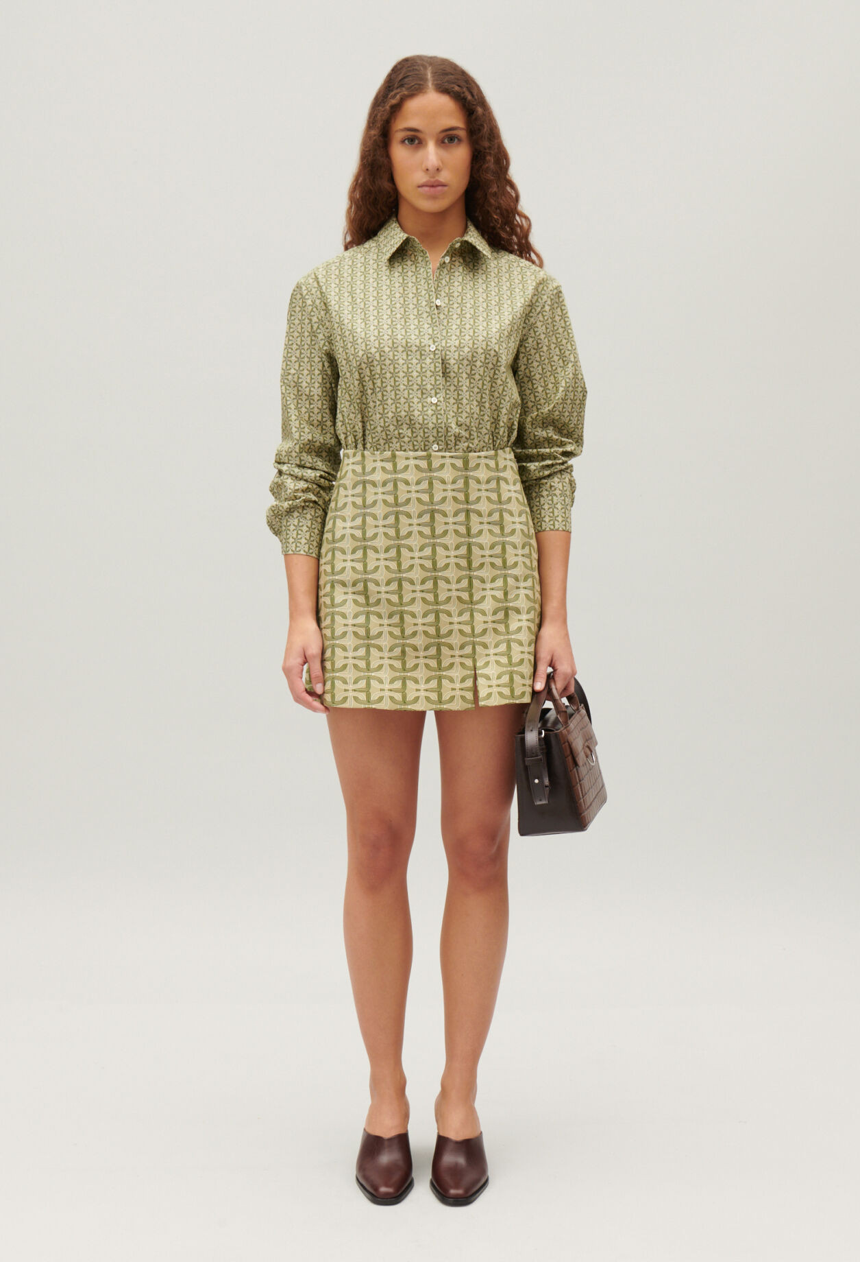 Short A-line skirt with monogram | Claudie UK | Claudie Pierlot (FR, DE, ES, UK)