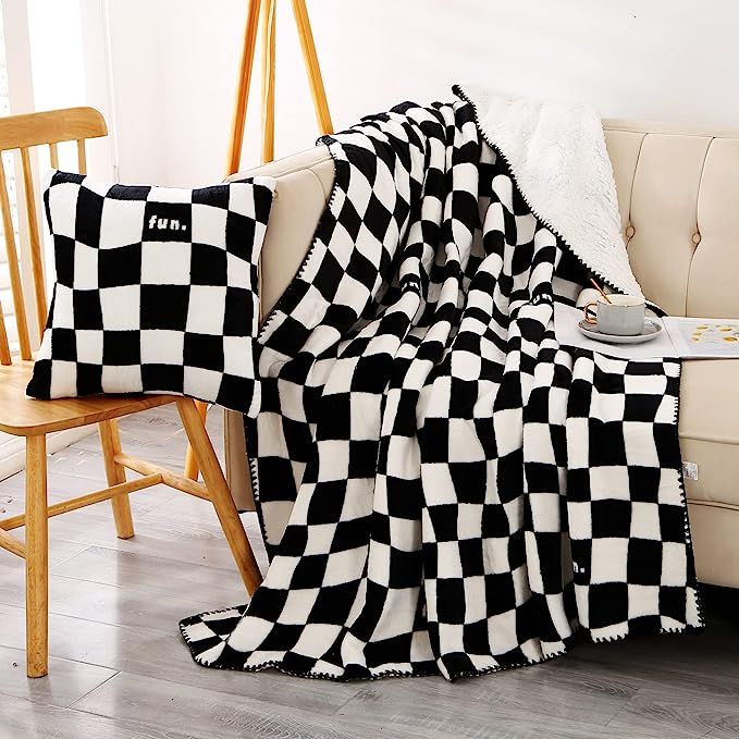 Qucover Plaid Flannel Blanket, Thick Fuzzy Black and White Throw Blanket, Super Warm Checkered Re... | Amazon (US)