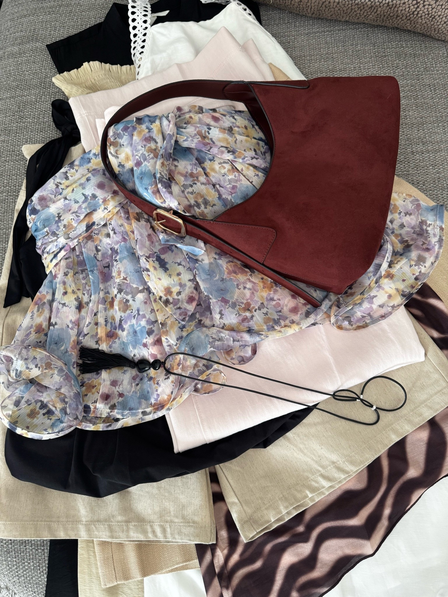 Hourglass friendly new in summer pieces at H&M & COS 🫶🏼

#LTKsummer #LTKworkwear #LTKwedding