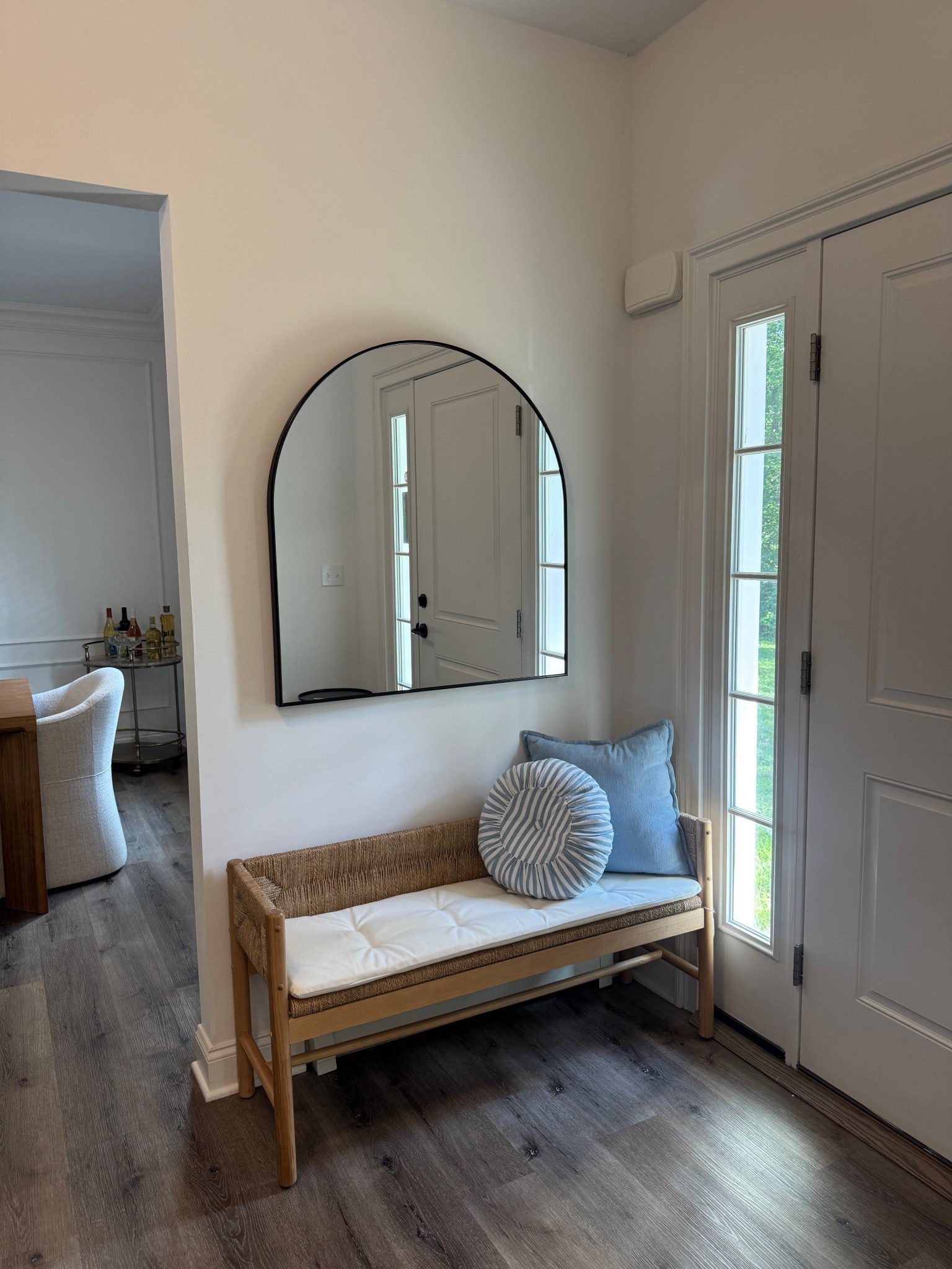 Entry way inspo! Mirror i found at homesense but i linked similar!! 

Home decor, entry way decor, living room inspo, neutral home, modern farmhouse 

#LTKSaleAlert #LTKHome #LTKSeasonal