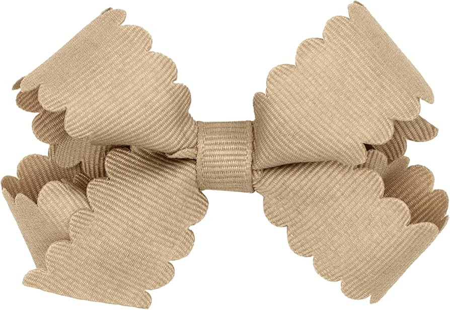 Wee Ones Girls' Classic Grosgrain Hair Bow with Scalloped Edges and Plain Wrap Center on a WeeSta... | Amazon (US)