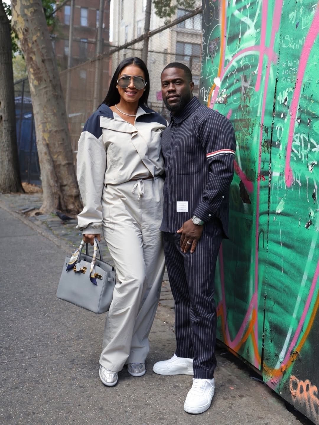 You ask, we answer! @bunnies2015 says, “Where is @enikohart’s fit from?”

@enikohart posed with @kevinhart in a $675 @jadecropper Cropped Windbreaker and $570 matching pants, paired with @loewe sunglasses and an @hermes bag. Meanwhile, #KevinHart kept it cool in @thombrowneny. Find a link to purchase in our bio. Hot! Or Hmm..? 💣
📸: IG/Reproduction
#EnikoHart #KevinHart #JadeCropper #Loewe #Hermes #ThomBrowne #fashionbombdaily #fbdaily #BombStyle #enikohartfbd #kevinhartfbd