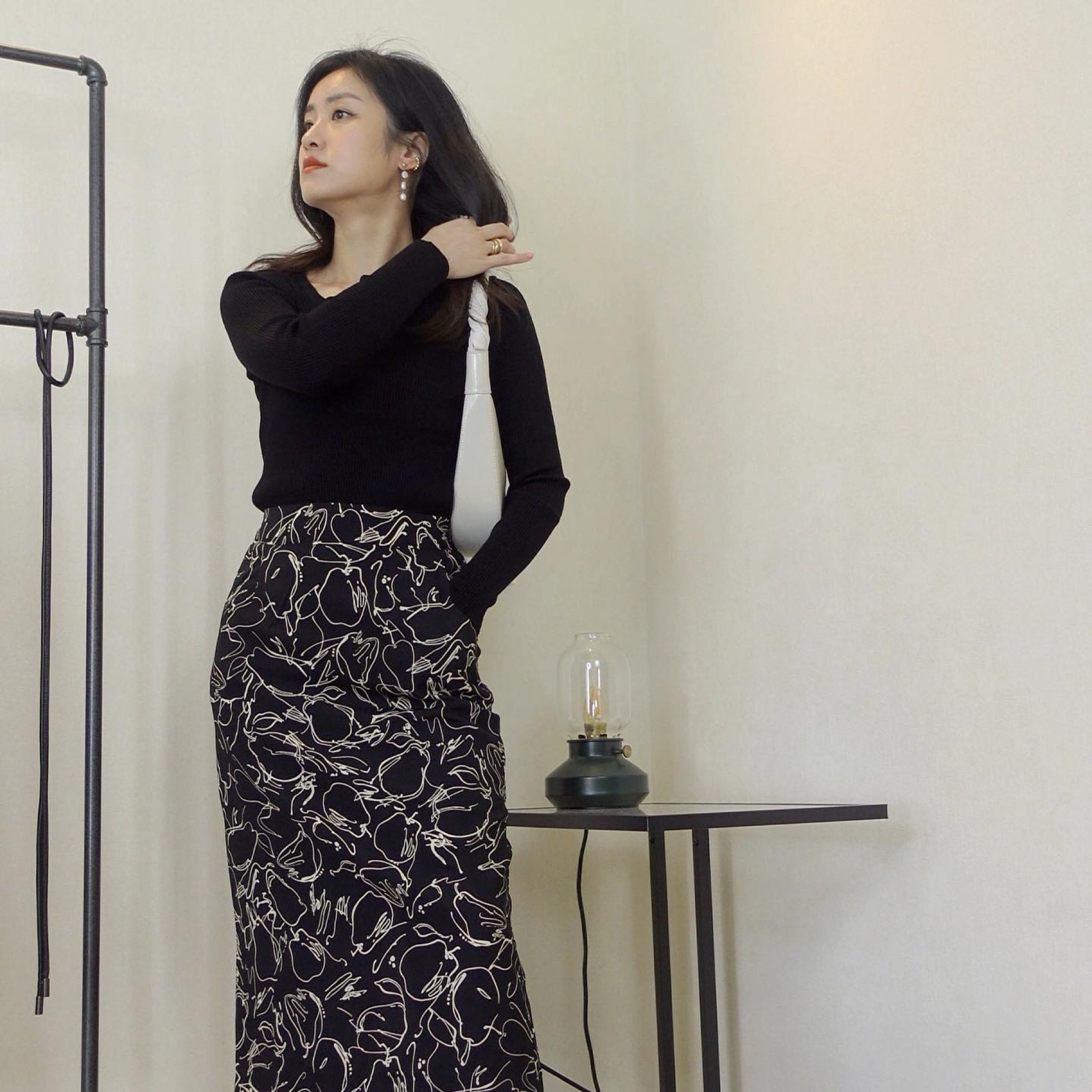 大家爱的“抓小三”造型来了

大家怎么都介样😂
#LTKchina #LTKasia

#LTKfit #LTKitbag #LTKstyletip