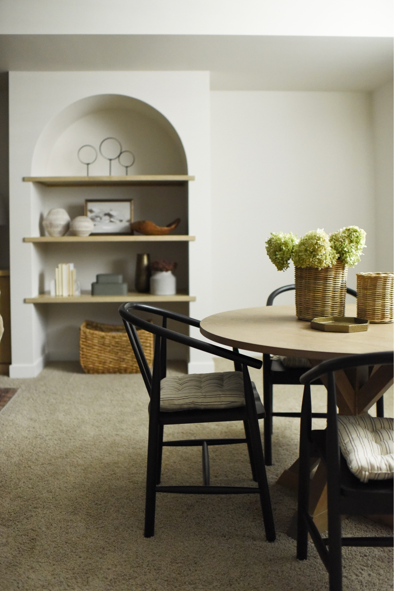 Shelf styling, dining table, chairs, chair pad, vase, basket

#LTKfamily #LTKhome #LTKFind