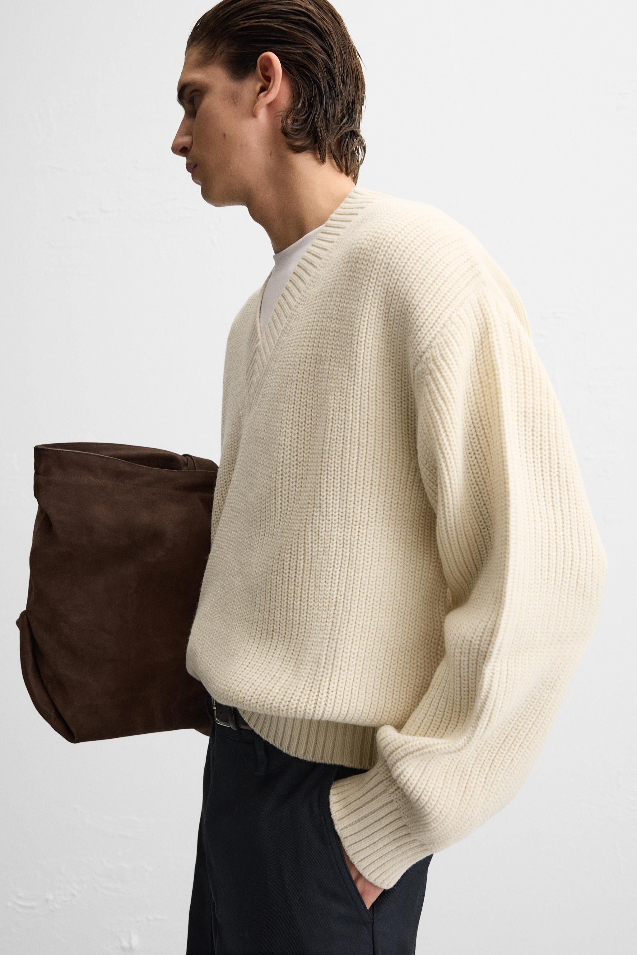 TEXTURED V-NECK SWEATER | Zara UK