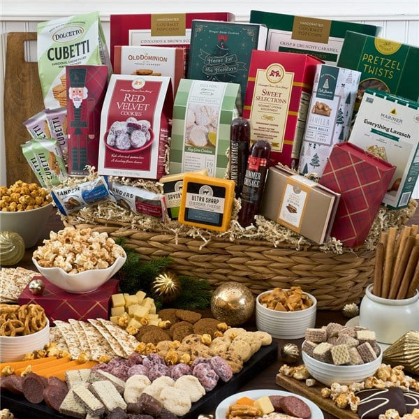 Christmas Snack Gift Basket Jumbo | GourmetGiftBaskets.com