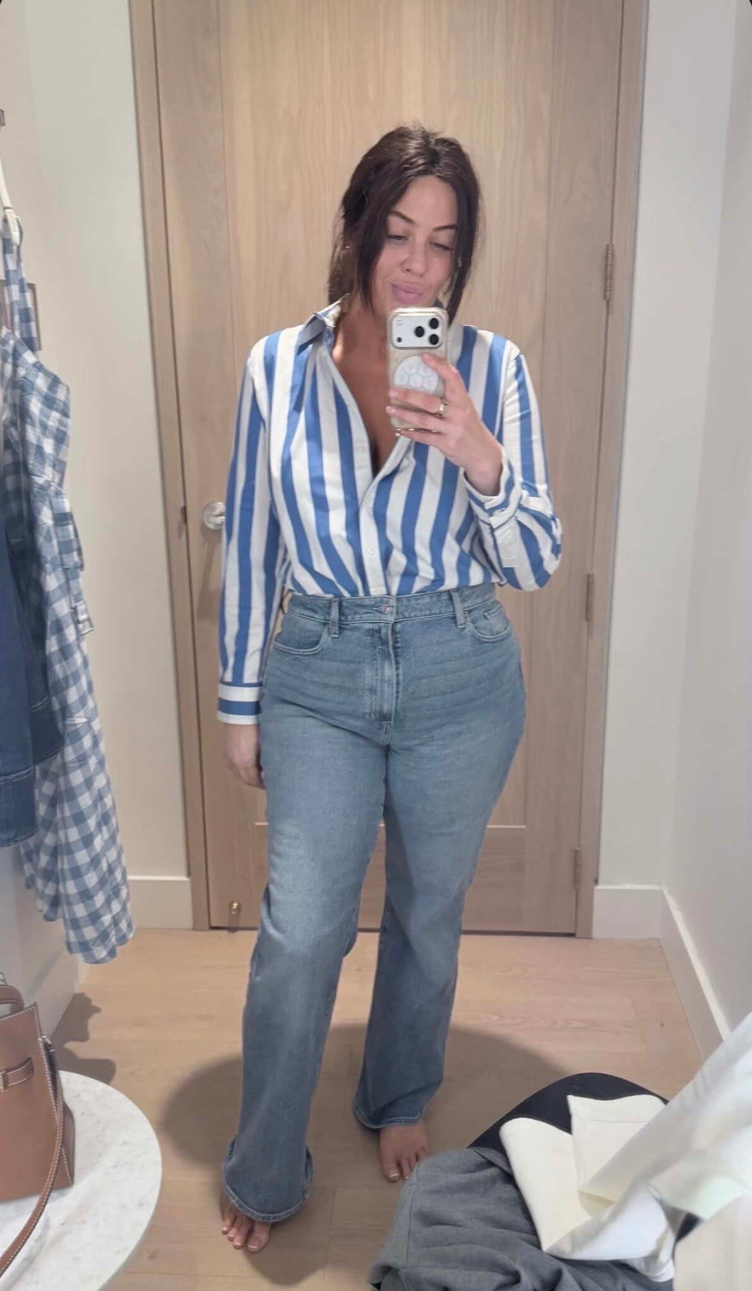 Ann Taylor striped button-up for 25% off — add stackable code HC38FBH39RR5 for an additional 20% off orders of $145 or more! Reminds me so much of one of my favorite shirts from Madewell that is now discontinued (r.i.p.). Runs true to size (I’m in a Large).

#LTKSaleAlert #LTKMidsize
