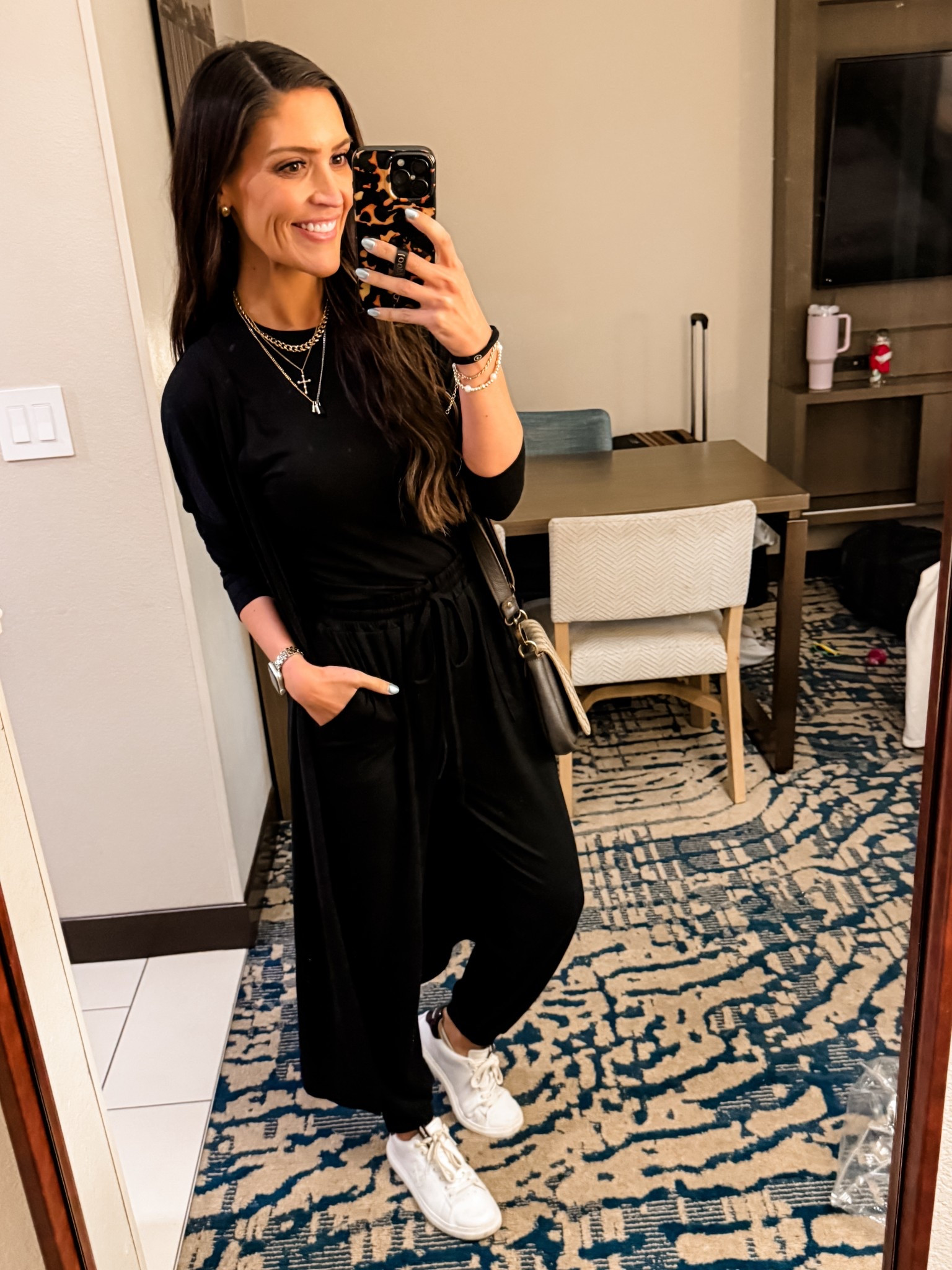 3-piece lounge set: Small

#LTKootd #LTKMidsize #LTKFindsUnder50