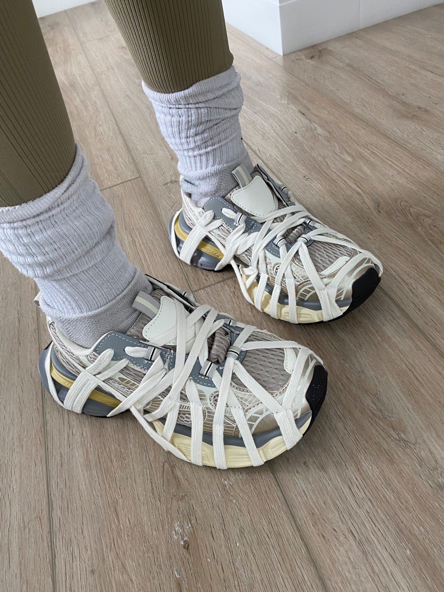 #LTKSneakers

#LTKWorkwear #LTKActive