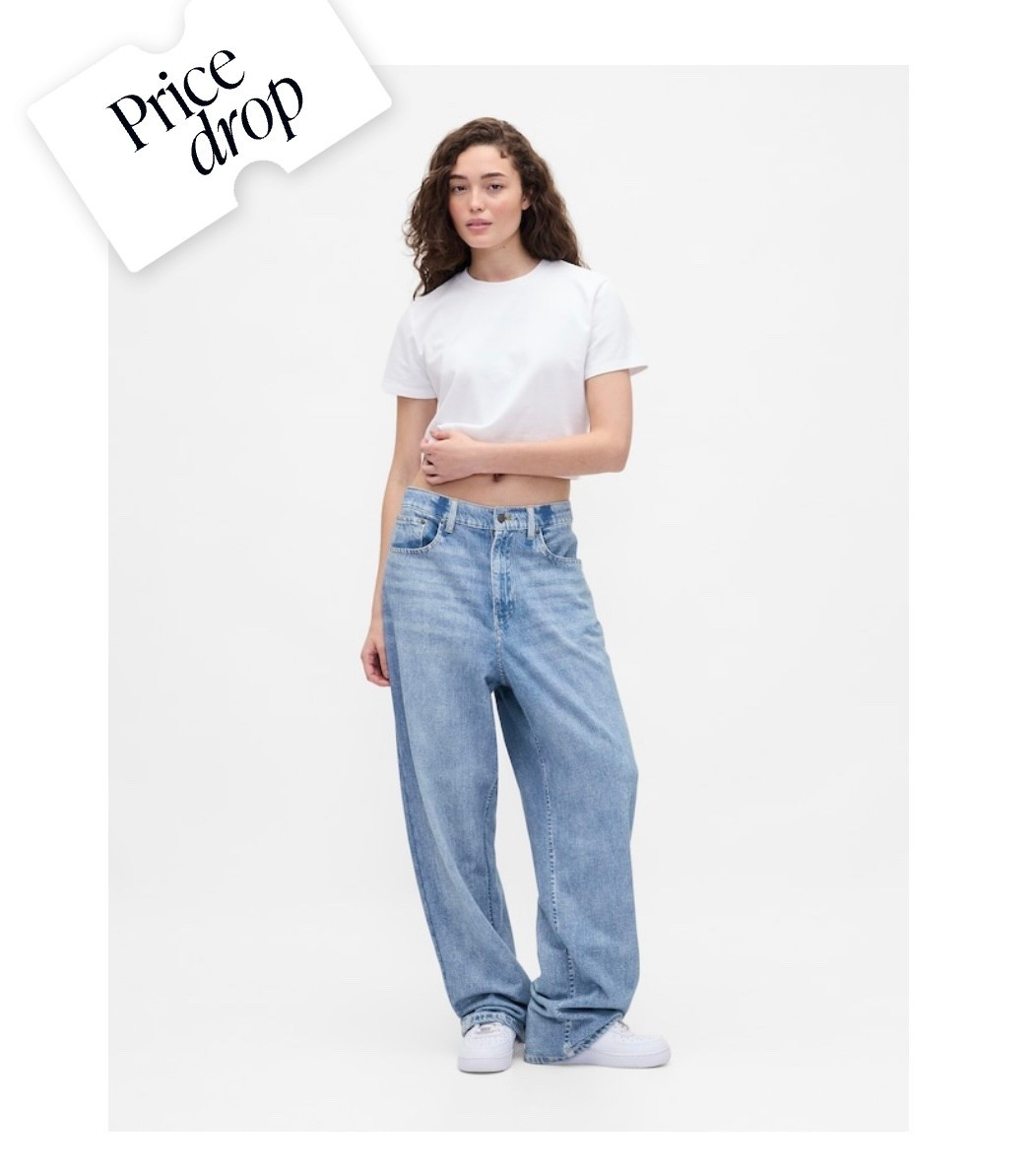 I must admit Baggy jeans are super comfortable! Love this one from #gap


#LTKSaleAlert #LTKPetite #LTKootd