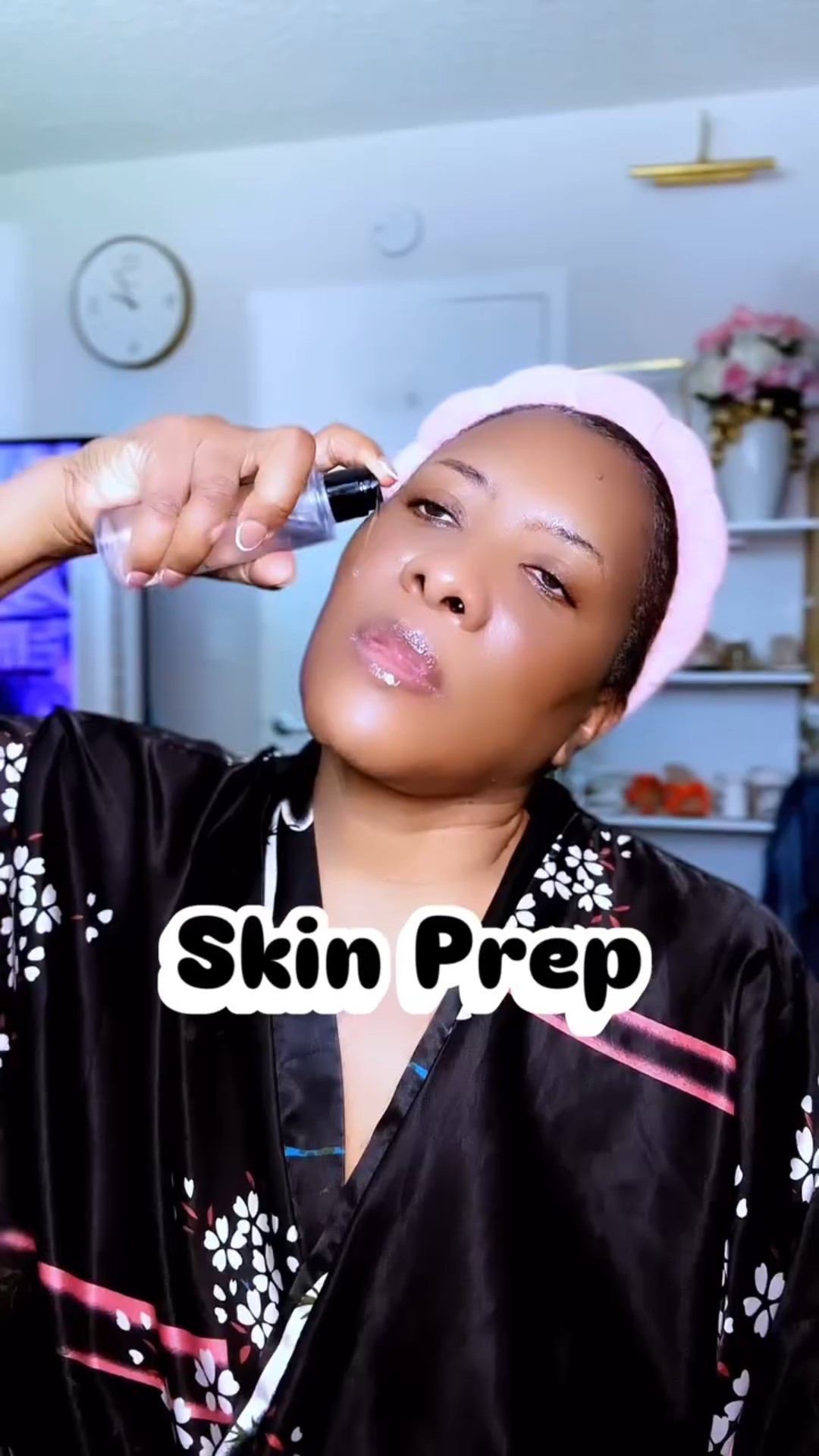 Type beauty and I will send you the link to all the products I use here, or go to my LTK page to shop! 

GRWM🐚
.
.
Prepping mature skin properly is essential for achieving a smooth, long-lasting makeup application and enhancing skin health. Mature skin often has different concerns like dryness, fine lines, loss of elasticity, and uneven texture. Here’s a step-by-step mature skin prep routine, ideal before makeup or just for optimal skincare:

Vacation makeup, makeup tutorials, skin prep, beauty, over 50

#blackgirlmakeup #explore #trendingreels #makeuptips
#grwm #makeuptutorial #overfifty #matureskin #skinprep #3 
#1111 #makeup #eurosummer 
#vacationmakeup