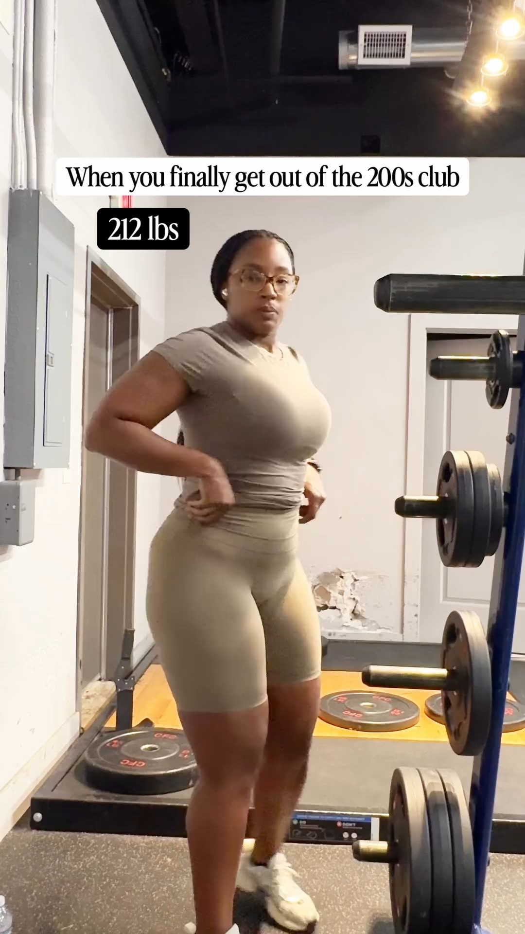 I’m freeeeee! 🤭 Now, mind you I held 200+ beautifully but it was time for a REAL change and I feel amazing! Time to really lock in as we head into wedding planning 🥰 

Comment SHOP for details on this set or tap the link in bio!

#weighlossjourney #lockedin #newlyengaged #glp1