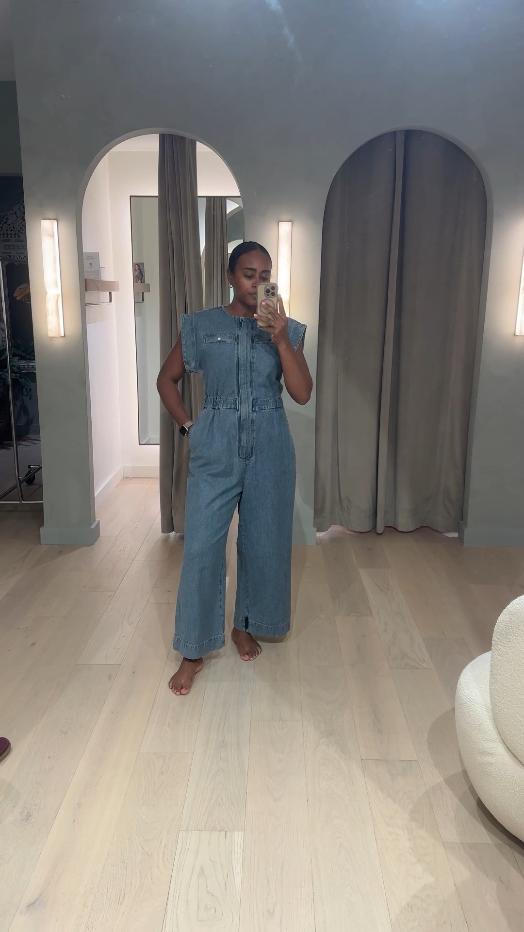 Ran into Banana Republic for a ‘quick look’ and left with 3 full outfits 🤍 The 40% off sale is too good right now!

Wearing a Small

#LTKSaleAlert #LTKootd