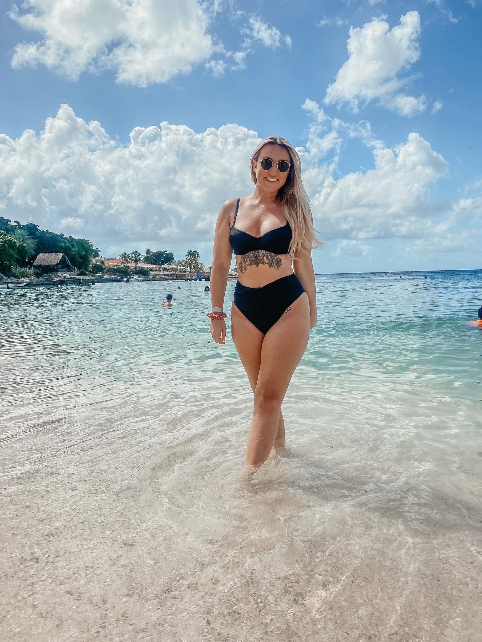 @Aerie black bikini that is perfect as your everyday bikini basic!

#LTKSeasonal #LTKSwim #LTKMidsize