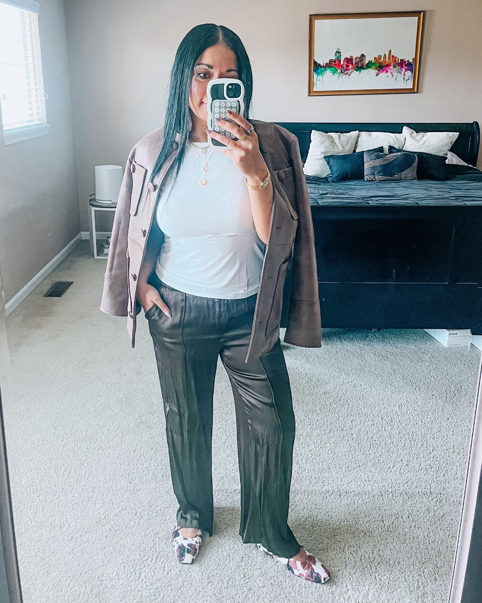 Brown satin pants
Nordstrom pima white tee
Cow print flats 
Suede coat
Monochrome look
Mixed textures
Layered gold necklaces


#LTKootd #LTKgrwm #LTKSaleAlert