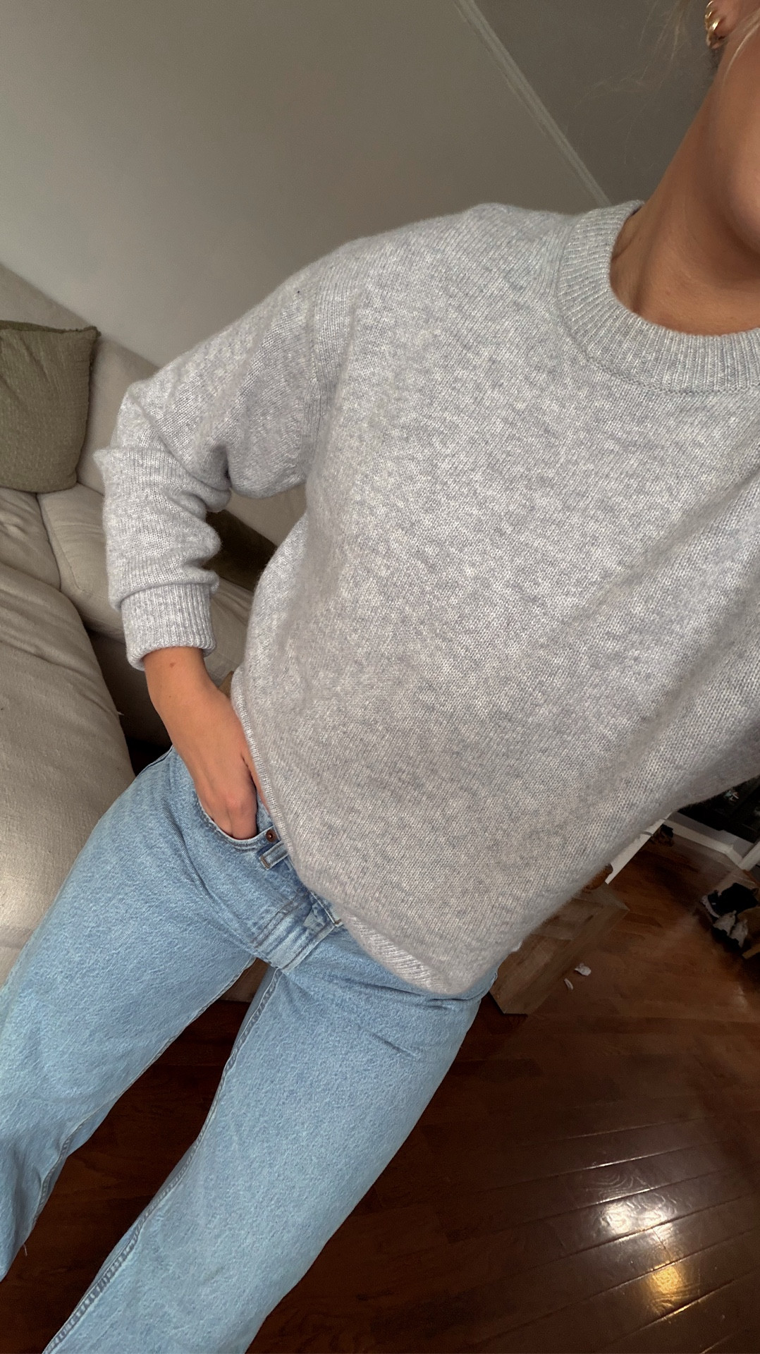 Casual chic winter jeans outfit. 

This sweater is 100% cashmere and the absolute perfect fit, I got my true size small 

#LTKSeasonal #LTKgrwm #LTKootd