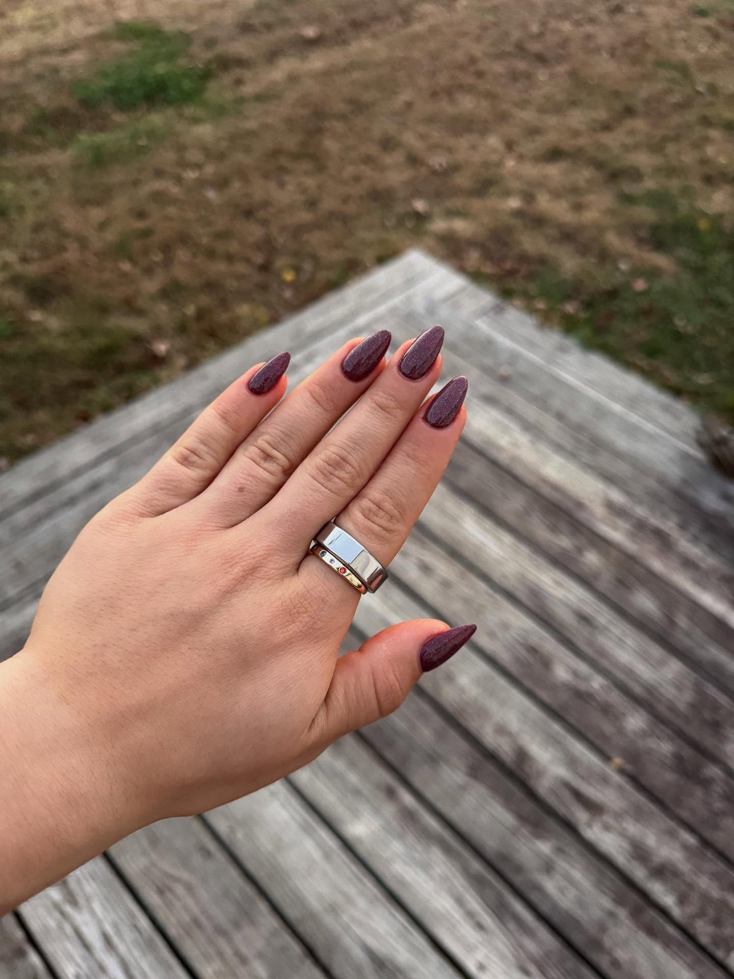 “Red Wine Supernova”

Rx

3 reps Don’t Spill On The White Couch (long lasting)
1 rep The Celestial Effect (top coat)

@oliveandjune
#oliveandjune #oliveandjuneambassador #oliveandjunecampusambassador