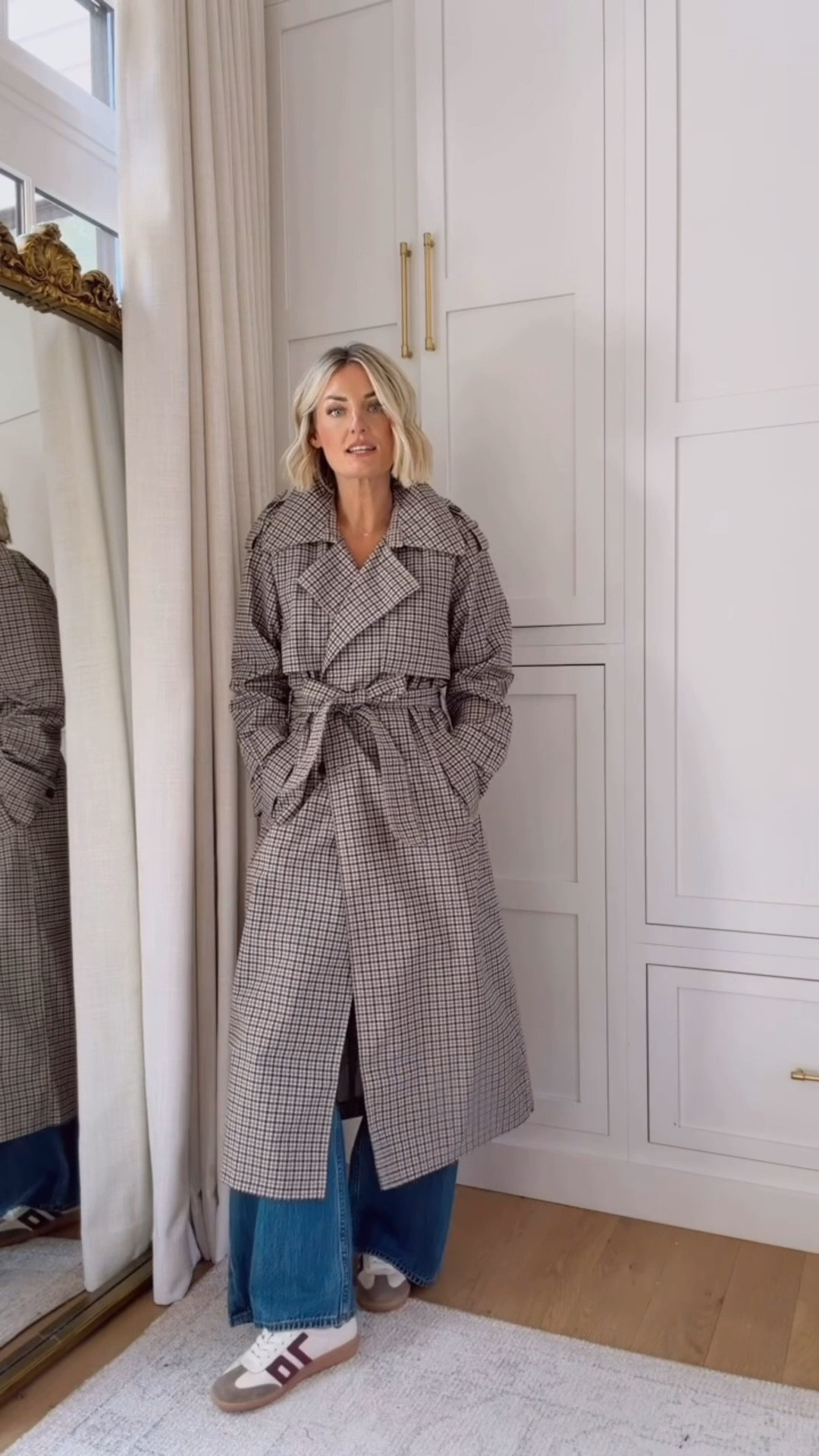 @abercrombie has the best trench coats! I’ve been wearing them for years! I saw this new plaid print, and I knew I had to get it! Wearing S!

Loverly Grey, Abercrombie, trench coat, plaid trench, fall jacket

#LTKSeasonal