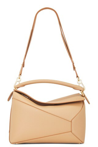 Loewe TASCHE PUZZLE in Toffee - Tan. Size all. | FWRD 