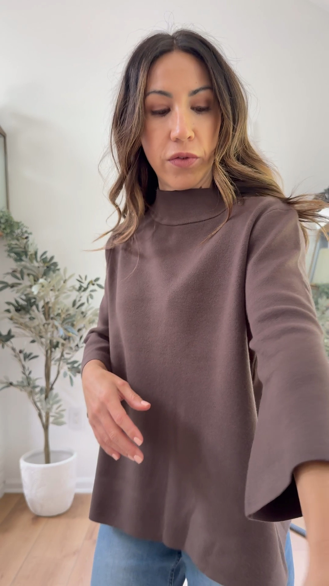 Code NEW10. 10% off new arrivals today only @Avara small brown sweat sweater. Jeans 25.

#LTKOver40 #LTKPetite #LTKSaleAlert