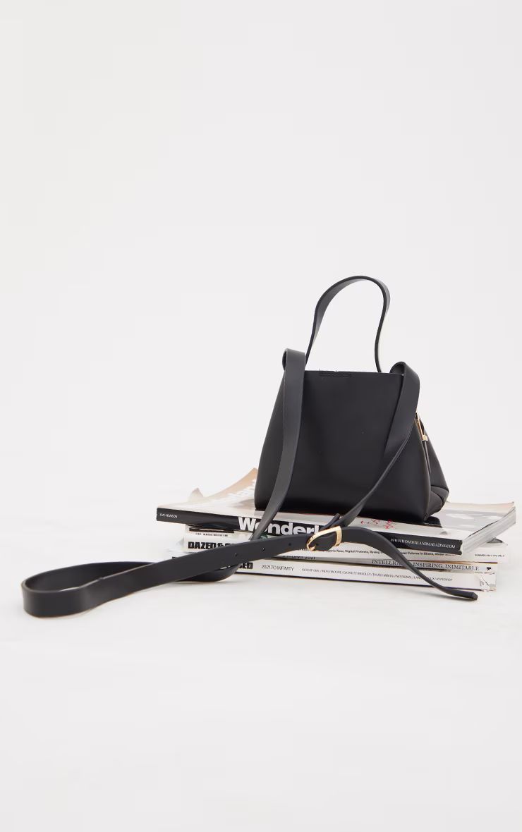 Black Squared Bucket Cross Body Bag | PrettyLittleThing UK