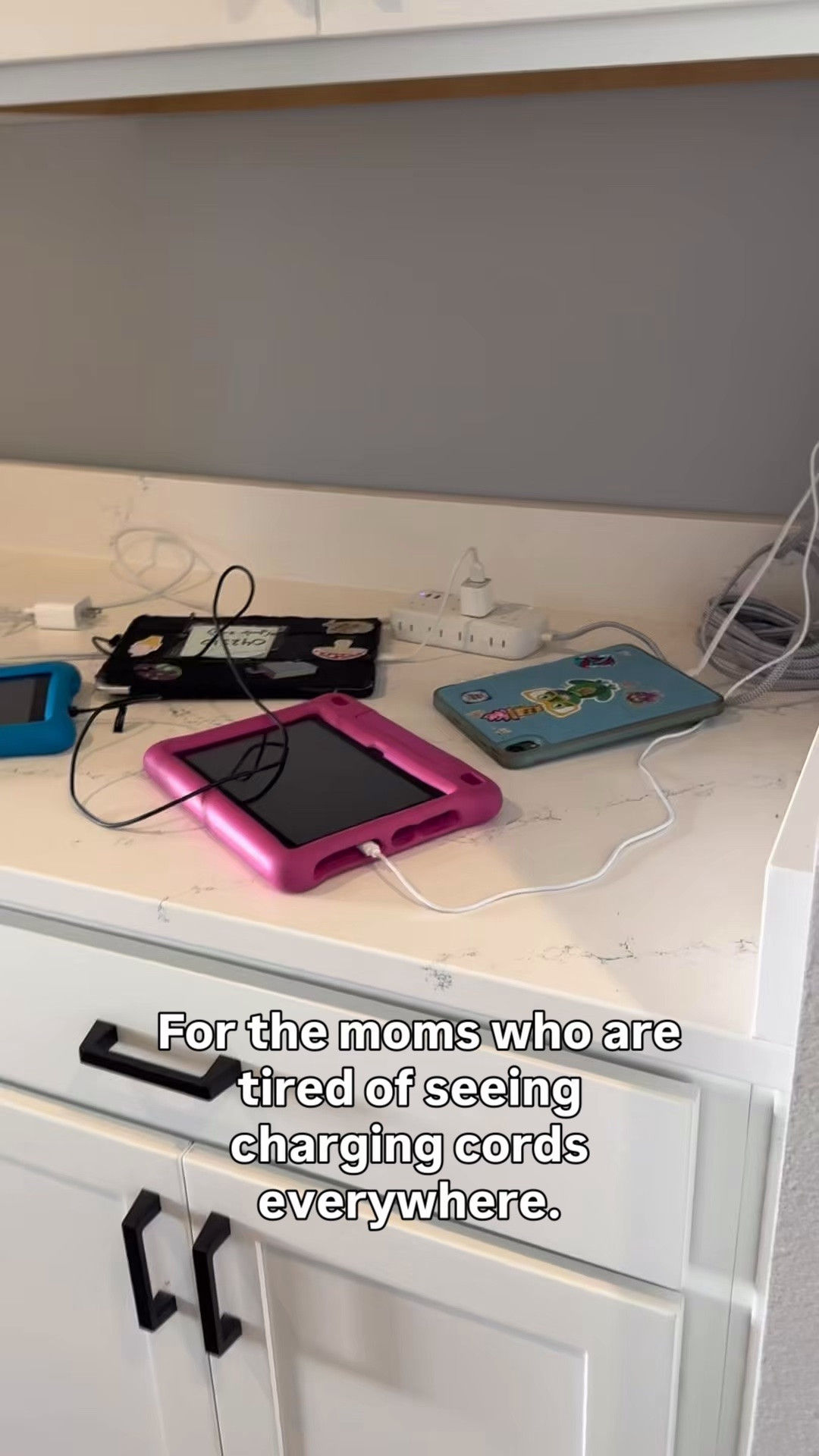 If your command center is anything like ours, the top somehow becomes a dumping ground for charging cords, iPads, and all the things that need to be plugged in. 😅

We wanted to keep the function without all the visual clutter, so this simple rattan basket became the perfect little hiding spot for the cords and electronics.

Same charging station. WAY less chaos.

#organization #momhack #declutter #backtoschool #cleaningmotivation