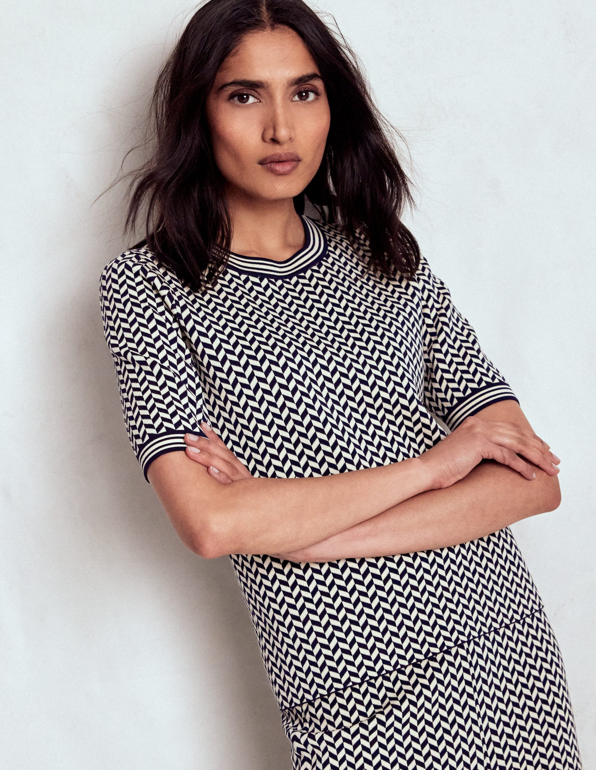 Jacquard Knitted T-Shirt-Navy/ Ivory Dogtooth | Boden (US)