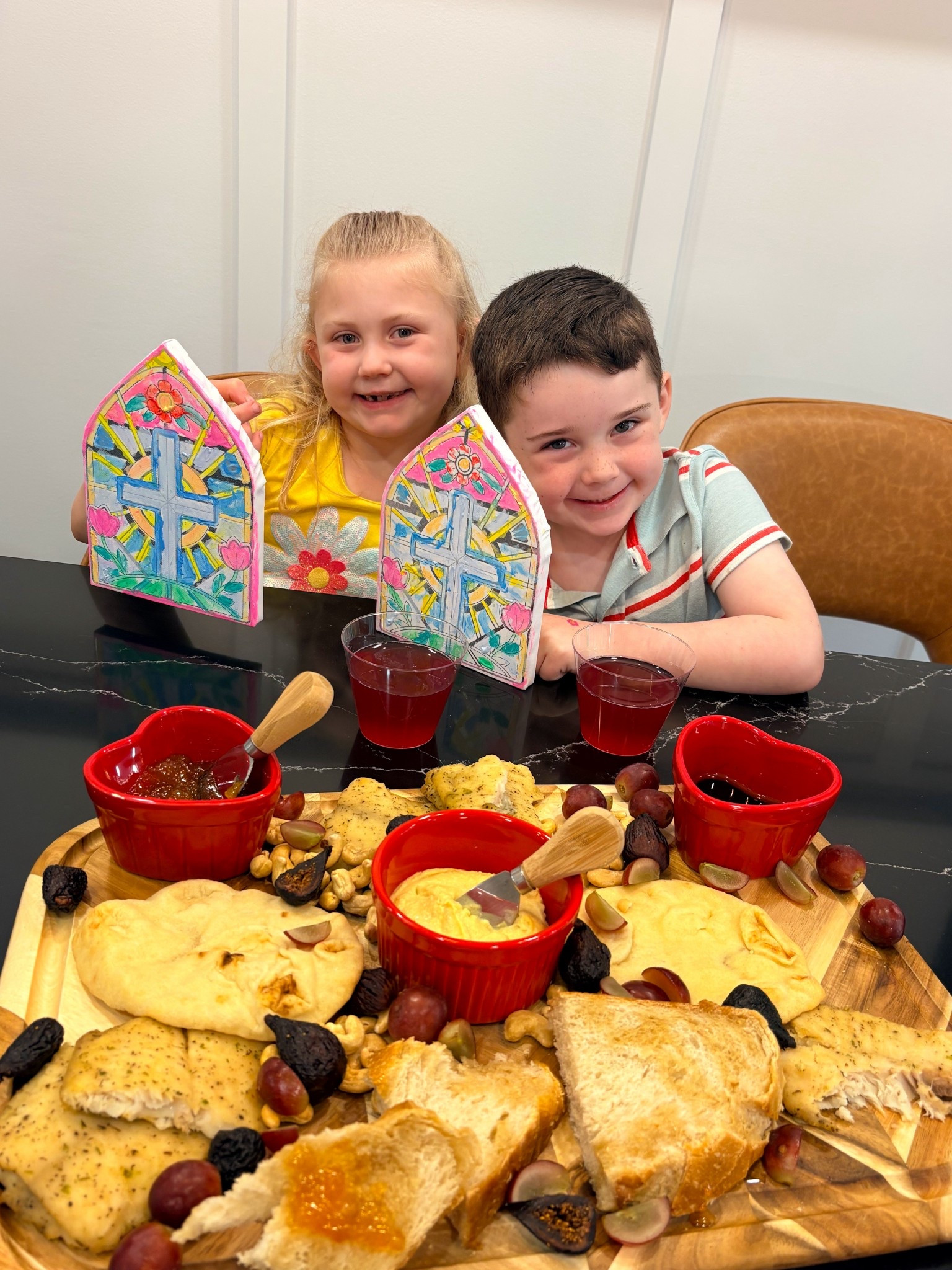 Last Supper Snack board & similar crafts (we found ours at Hobby Lobby!)

#LTKdayinmylife #LTKKids #LTKmomlife