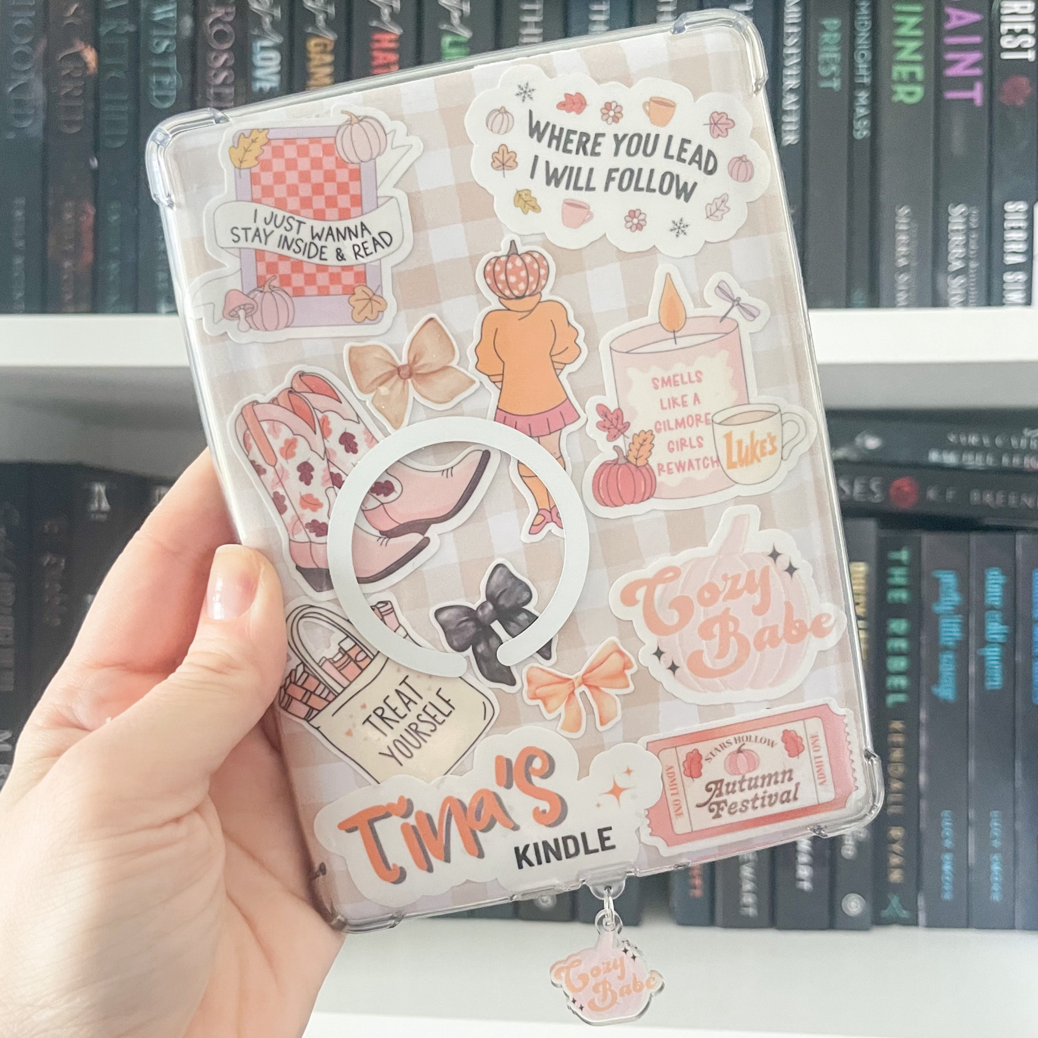 Kindle refresh fall edition! Everything is from the Etsy store, LimesAndLilly! 

#tinalikesbooks #booksbooksbooks #bookstagrammer #booktok #bookinfluencer #bookfluencer #bookreviews #bookreviewer #romancebooklover #bookaesthetic #pinkaesthetic #LTKbooks 

#LTKHome #LTKSeasonal #LTKFallSale