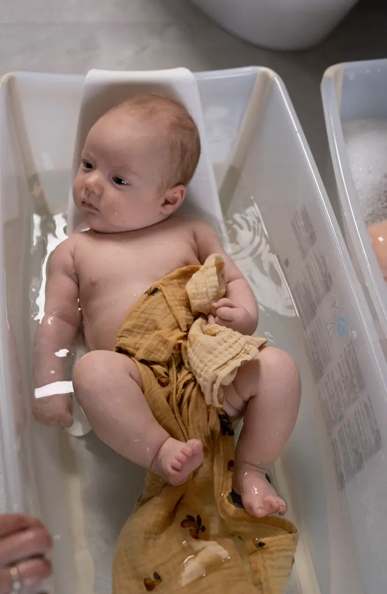 Flexi Bath® Foldable Baby Bath Tub with Temperature Plug & Infant Insert | Nordstrom