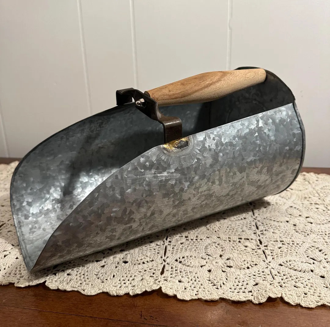 Vintage Industrial Metal Hardware Scoop 12.5” L X 7.25” H. Farm, Grain, Decor - Etsy | Etsy (US)