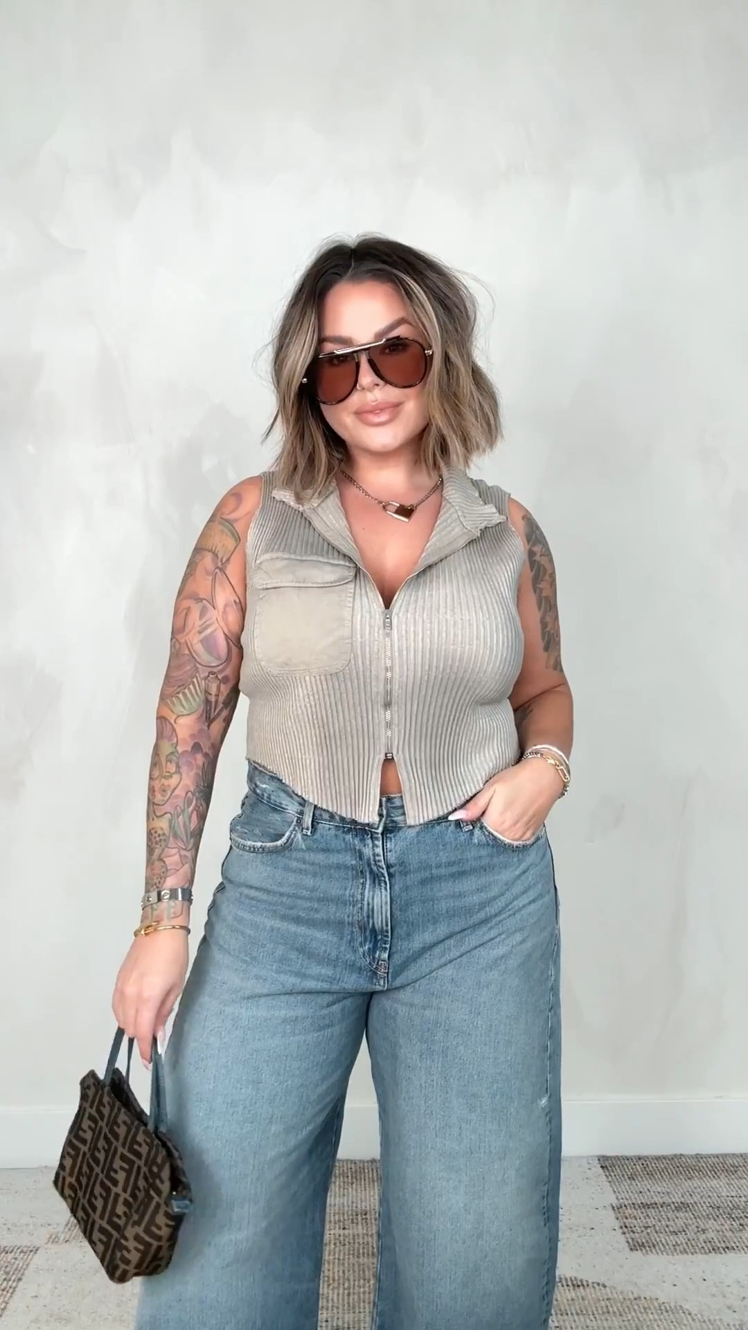 Jeans size 12 
Top L runs a little big 
Sandals size up 
Bra xxl super comfy 
Use code Shayna10 on any Miranda Frye items to save $ 
#zara #ootd #midsize 


#LTKfindsunder100 #LTKfindsunder50

Follow my LTK @shaynaslife on the @shop.LTK app to view this post and get my exclusive app-only content!

#liketkit 
@shop.ltk
https://liketk.it/5W634