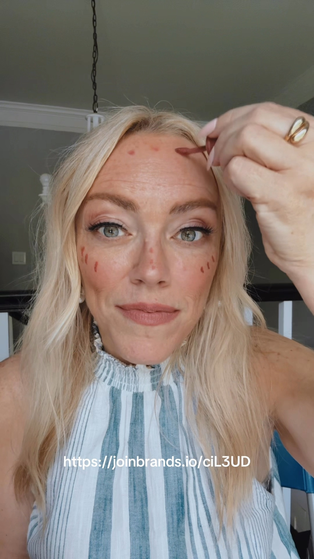 Travel Makeup Hack

#LTKBeauty #LTKStyleTip #LTKTravel