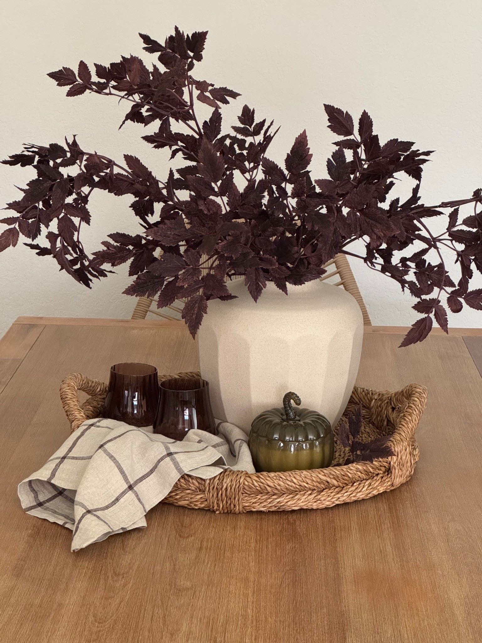 Fall centerpiece🍂

#LTKActive #LTKSeasonal #LTKHome