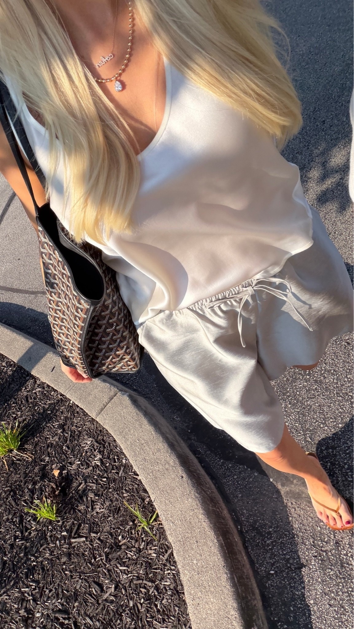 SIZE: 2/M in top, med in shorts, shoes run tts, sunnies are brand Vehla, linked similar in all! #kathleenpost

Postpartum outfit, summer date night outfit, summer outfit women, lunch date look

#LTKootd #LTKSeasonal

#LTKdayinmylife