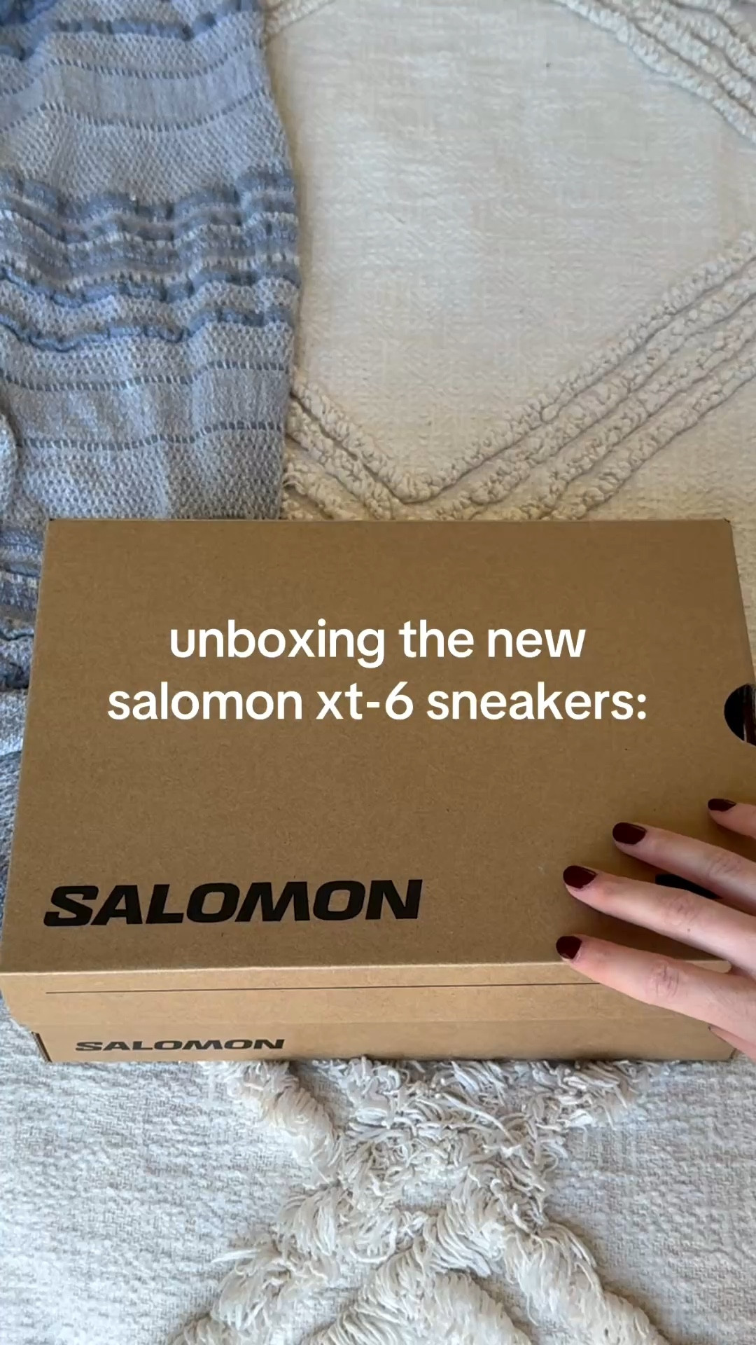 i’m obsessed 🤩

#hiking #sneakers #hikinggear #ltkshoes 