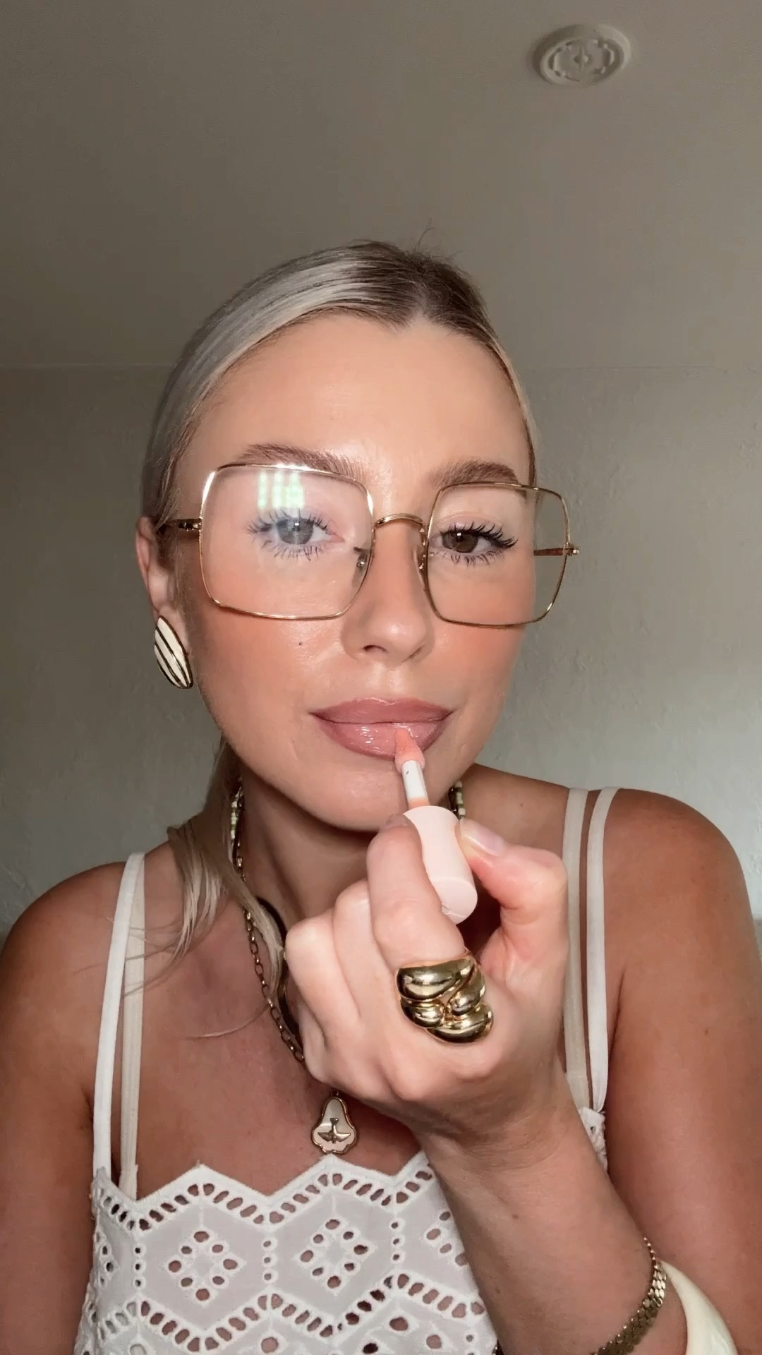 Glossy neutral lip combo x

#LTKBeauty