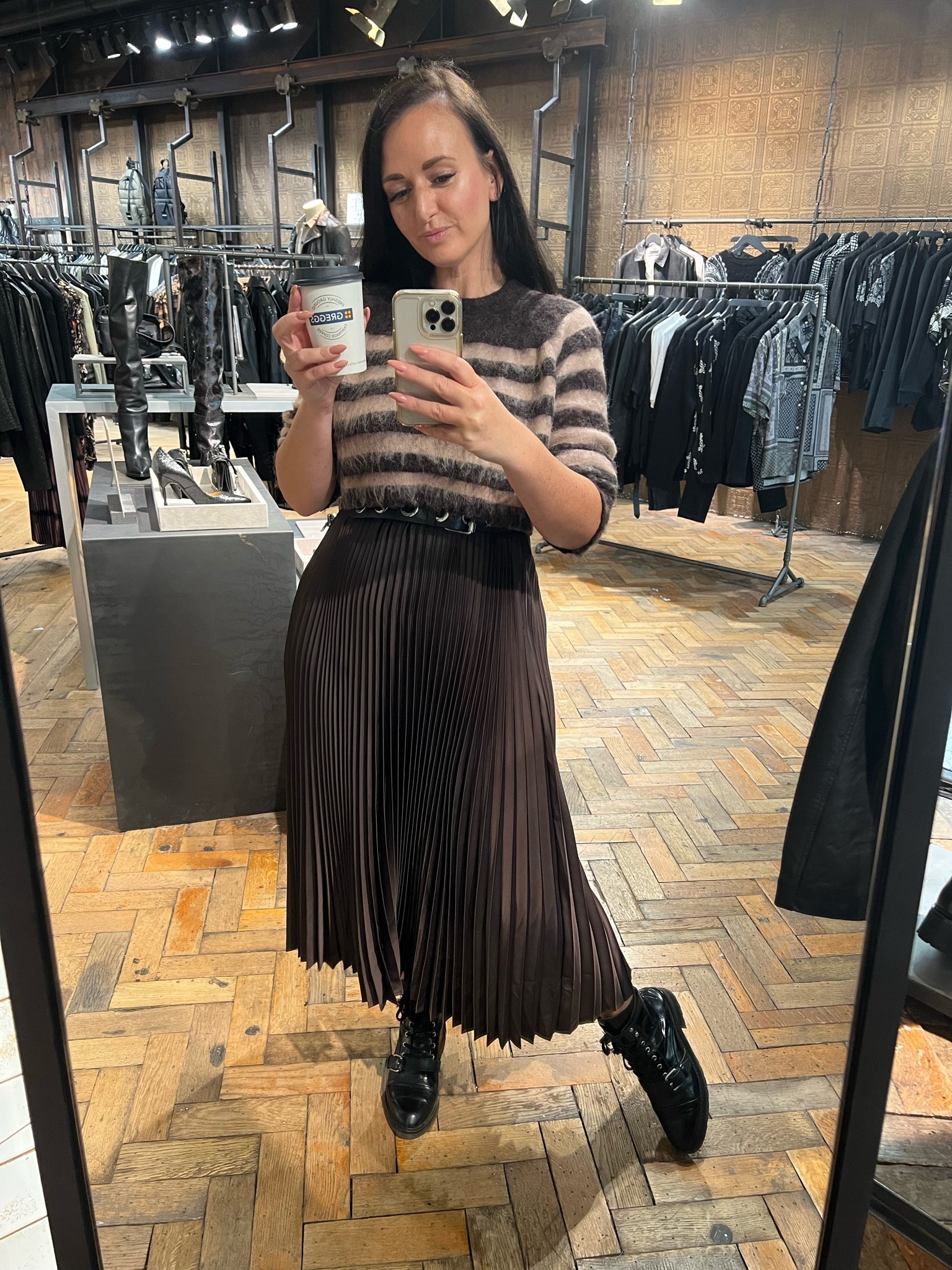 Winter pleats 💗🤎

https://rstyle.me/cz-n/g2tpwrdfr97

#LTKunder100 #LTKSeasonal #LTKsalealert