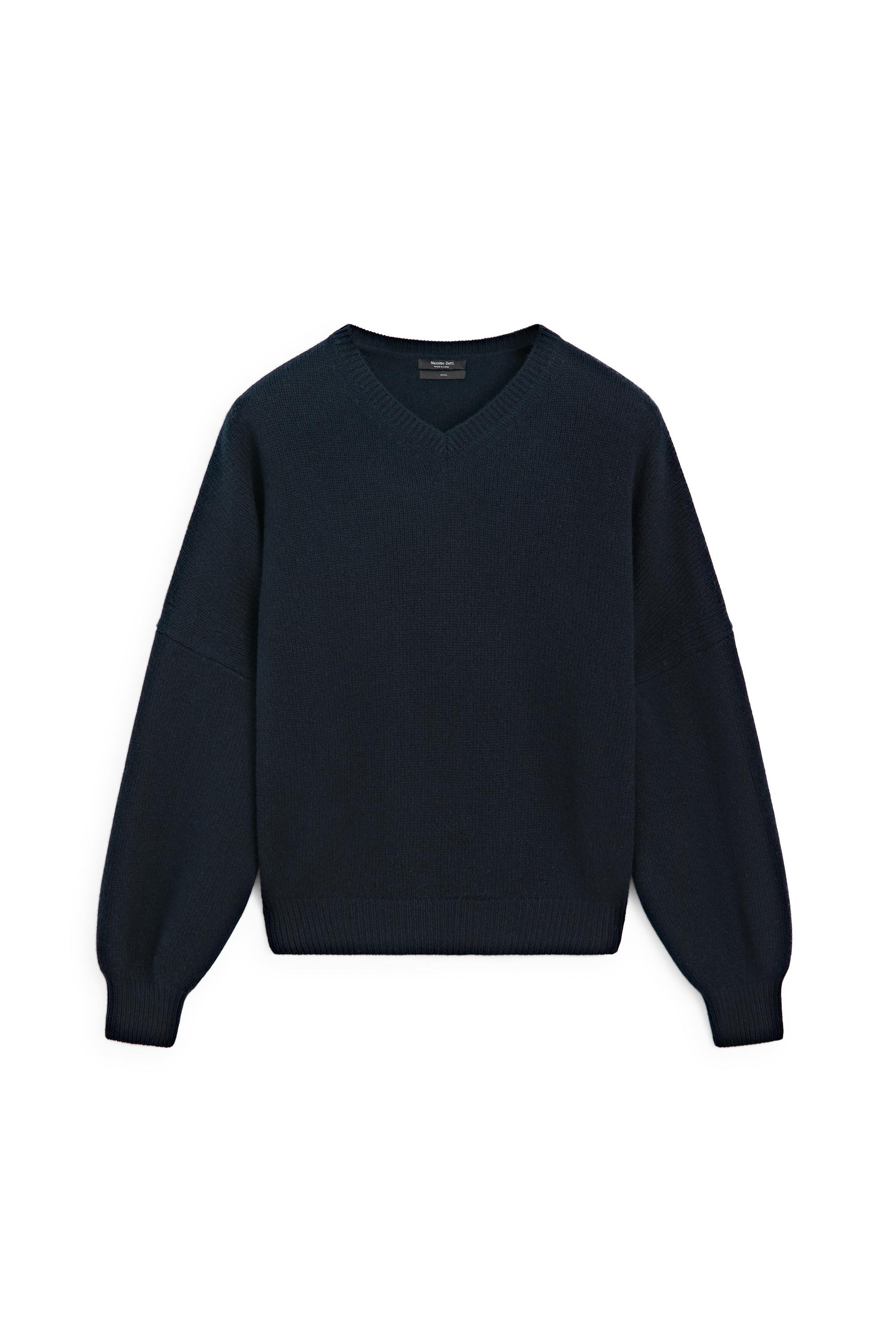 100% wool oversize knit sweater | Massimo Dutti UK