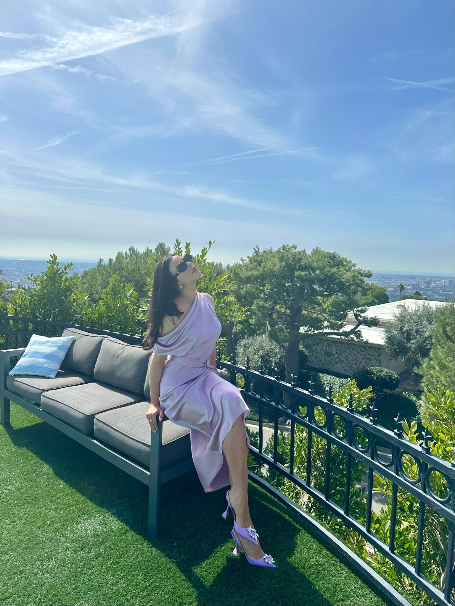 Sunbathing at Stevie Wonder’s former home☀️

#LTKParties #LTKShoeCrush #LTKWedding