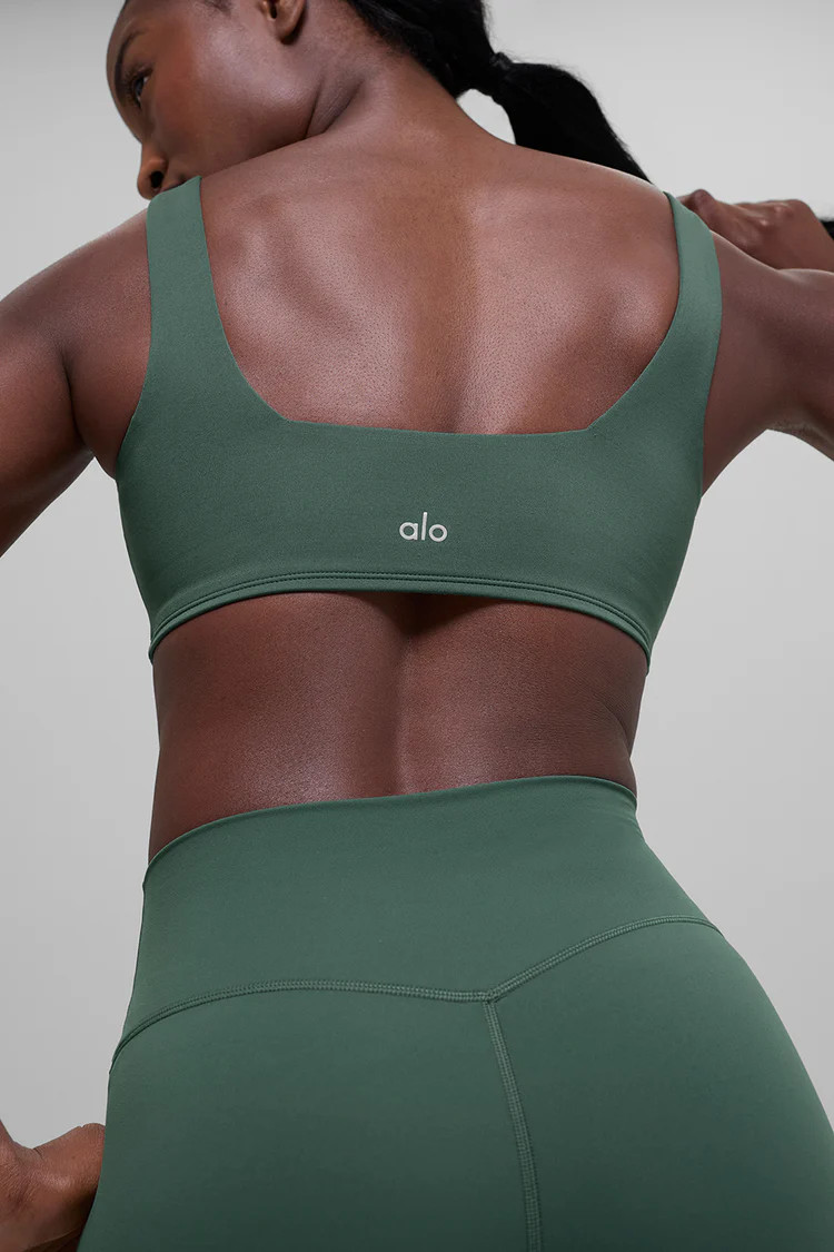 ALO Softsculpt Precision Bra - Clover Green | Alo Yoga (US)